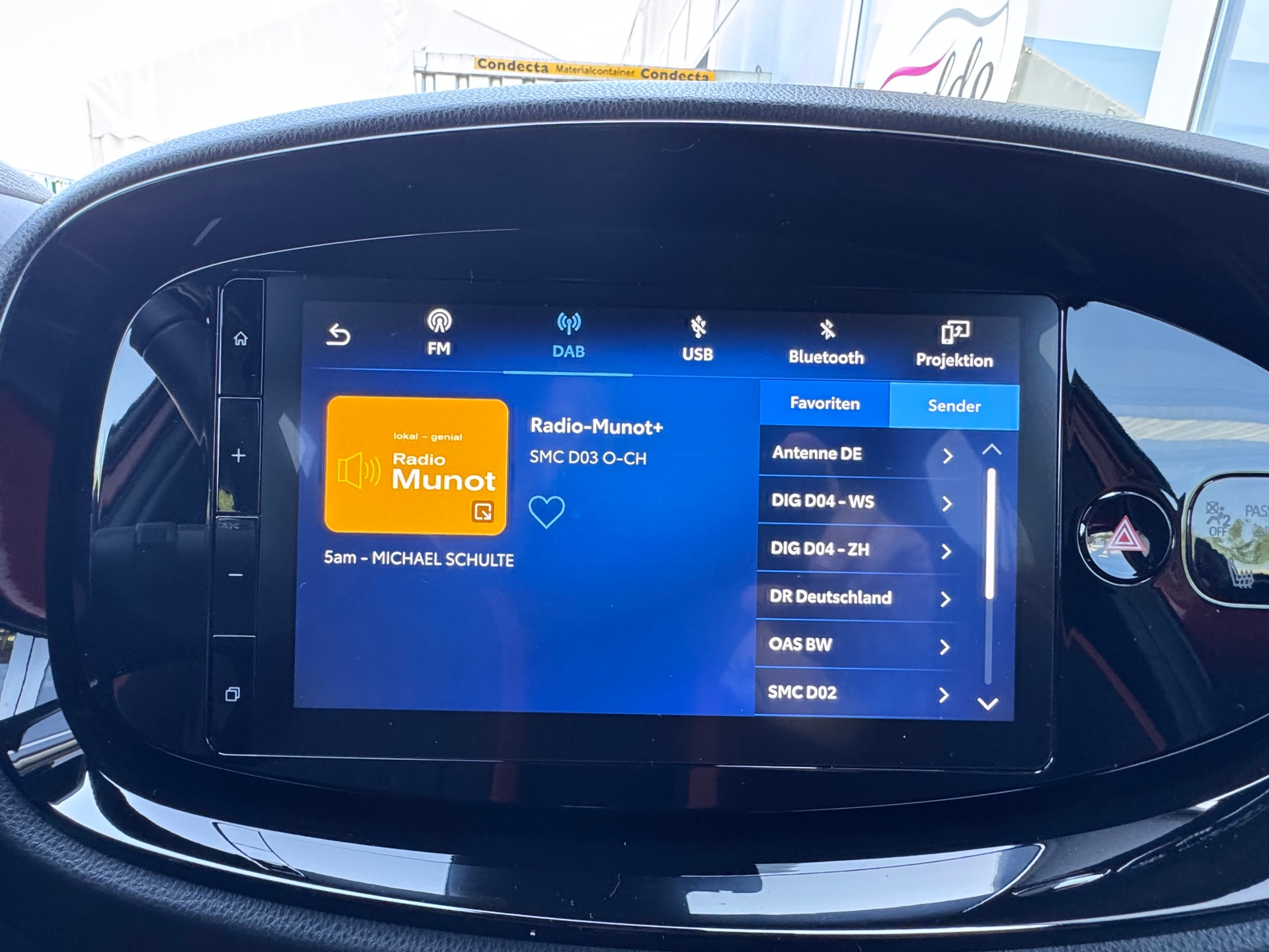TOYOTA Aygo X 1.0 VVT-i Trend+Navi+Bluetooth+Rückfahrkamera+LED Scheinwerfer+ACC+Sitzheizung+-image-21