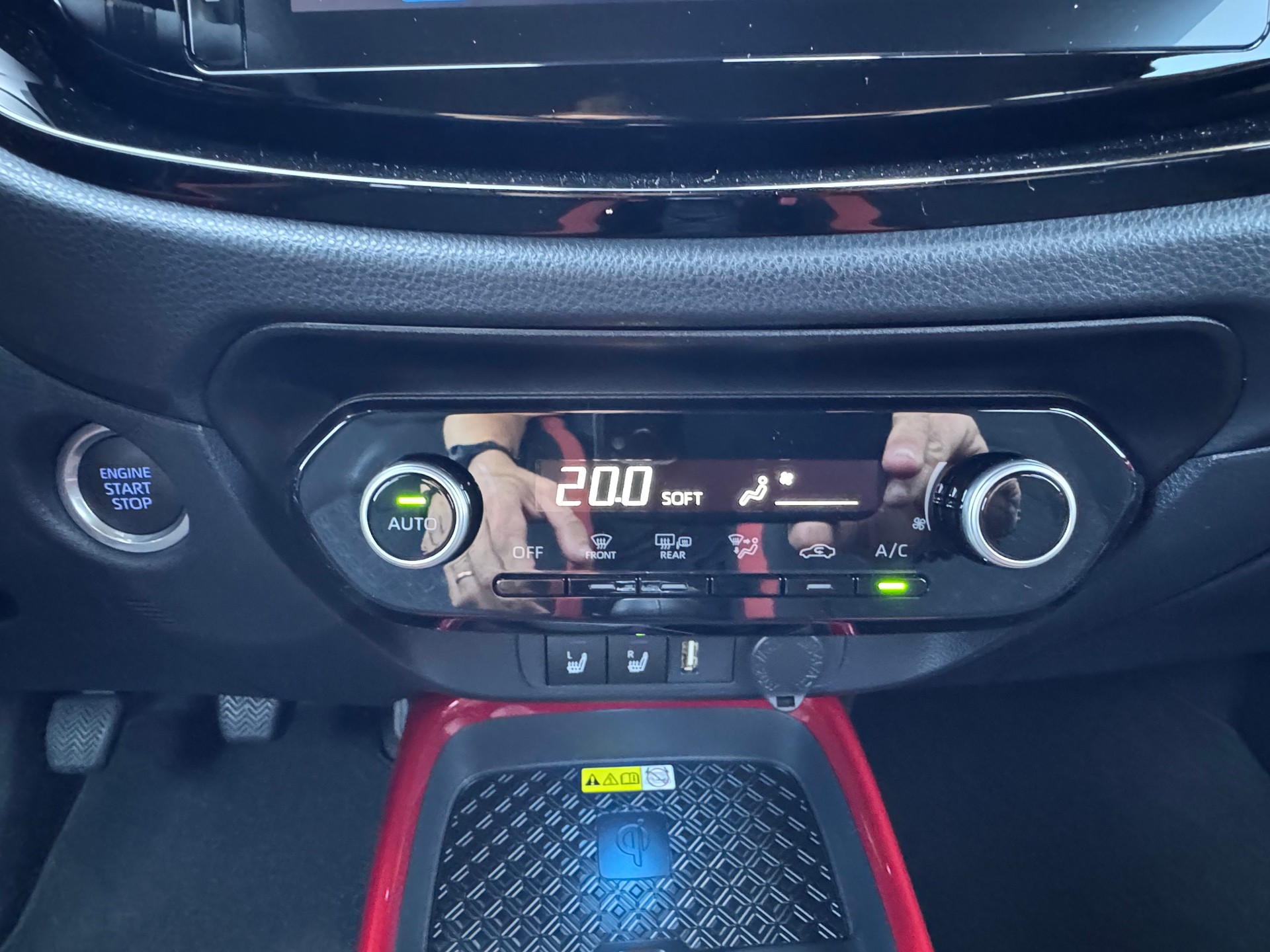 TOYOTA Aygo X 1.0 VVT-i Trend+Navi+Bluetooth+Rückfahrkamera+LED Scheinwerfer+ACC+Sitzheizung+-image-18