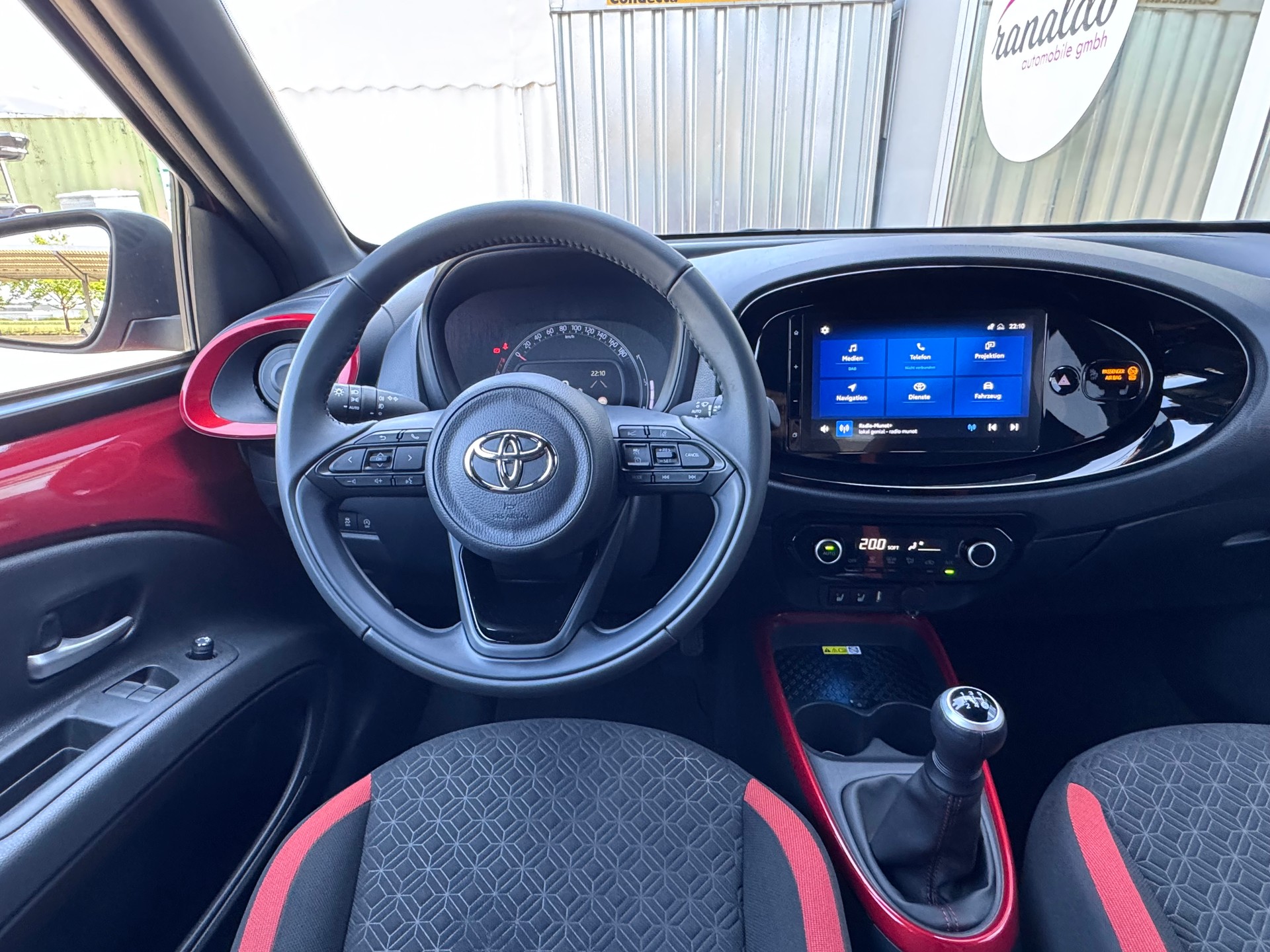 TOYOTA Aygo X 1.0 VVT-i Trend+Navi+Bluetooth+Rückfahrkamera+LED Scheinwerfer+ACC+Sitzheizung+-image-12