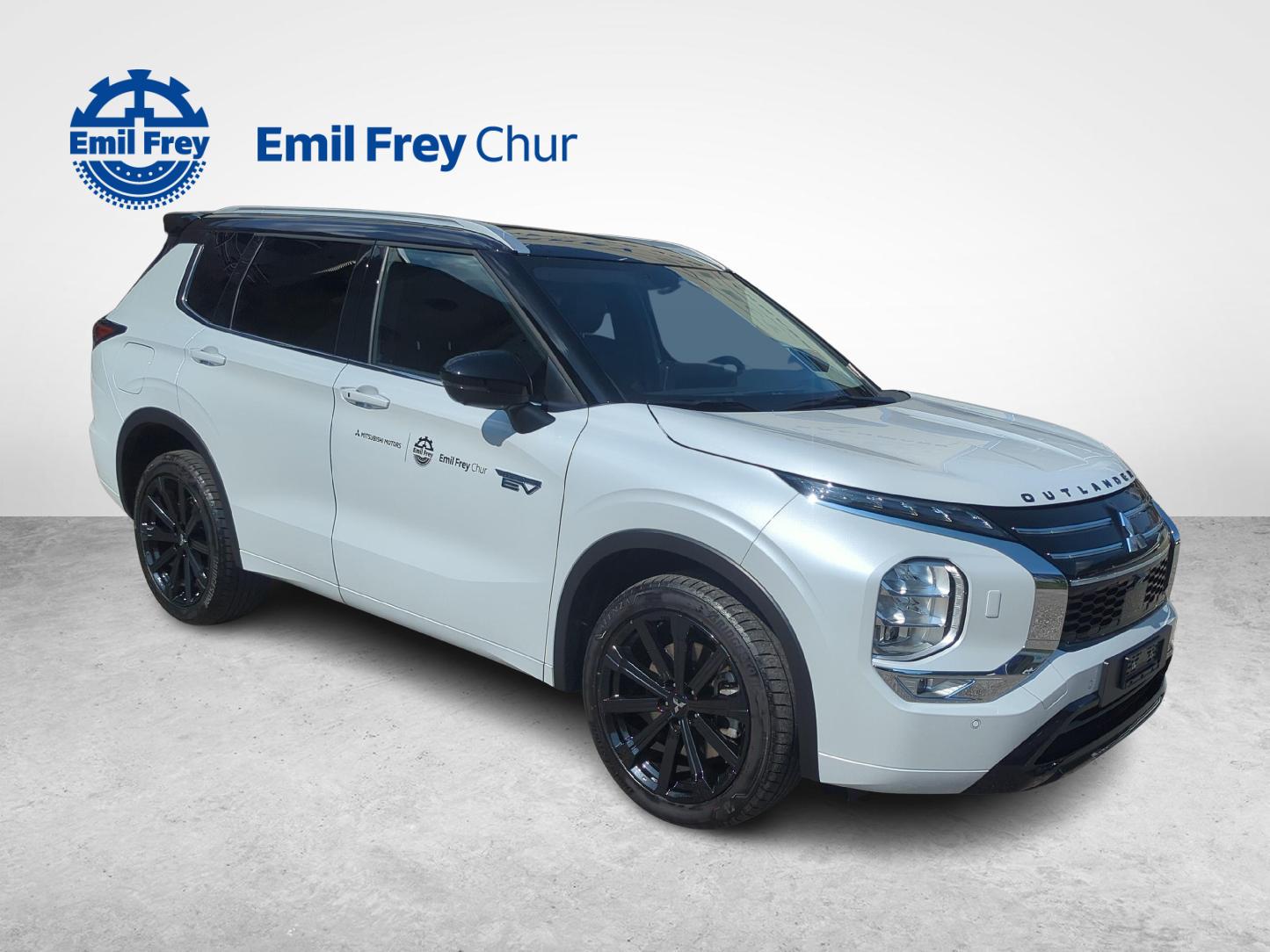 MITSUBISHI Outlander 2.4 PHEV Instyle Blackline 4x4-image-5