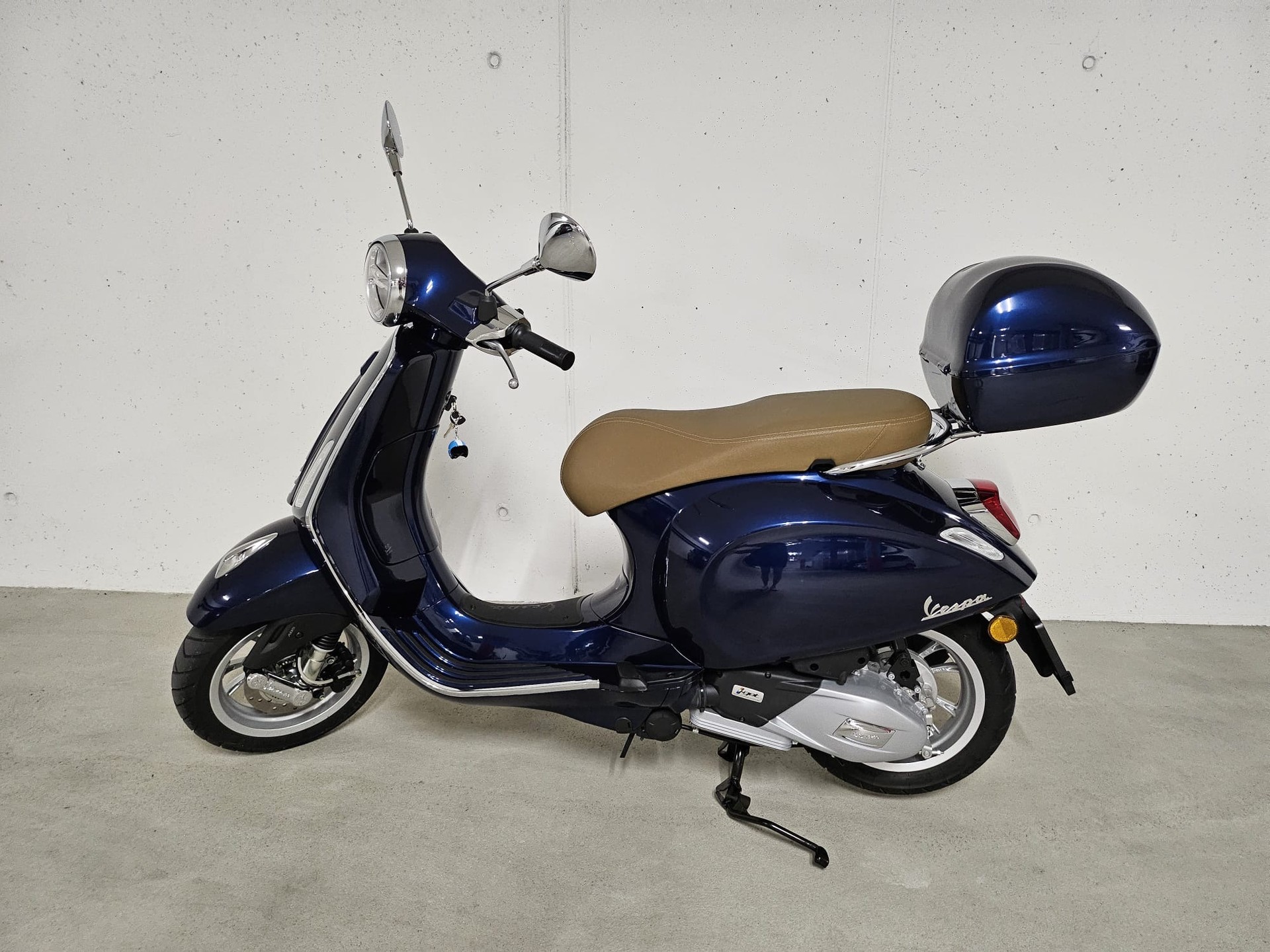PIAGGIO Vespa Primavera 125 iGet ABS-image-2
