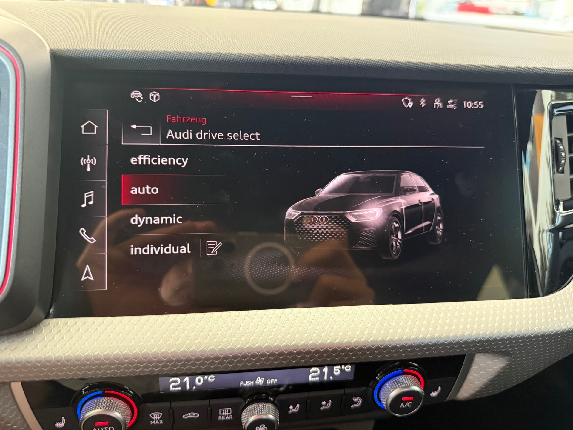 AUDI A1 Sportback 40 TFSI S Line S-tronic, gletscherweiss met.-image-18
