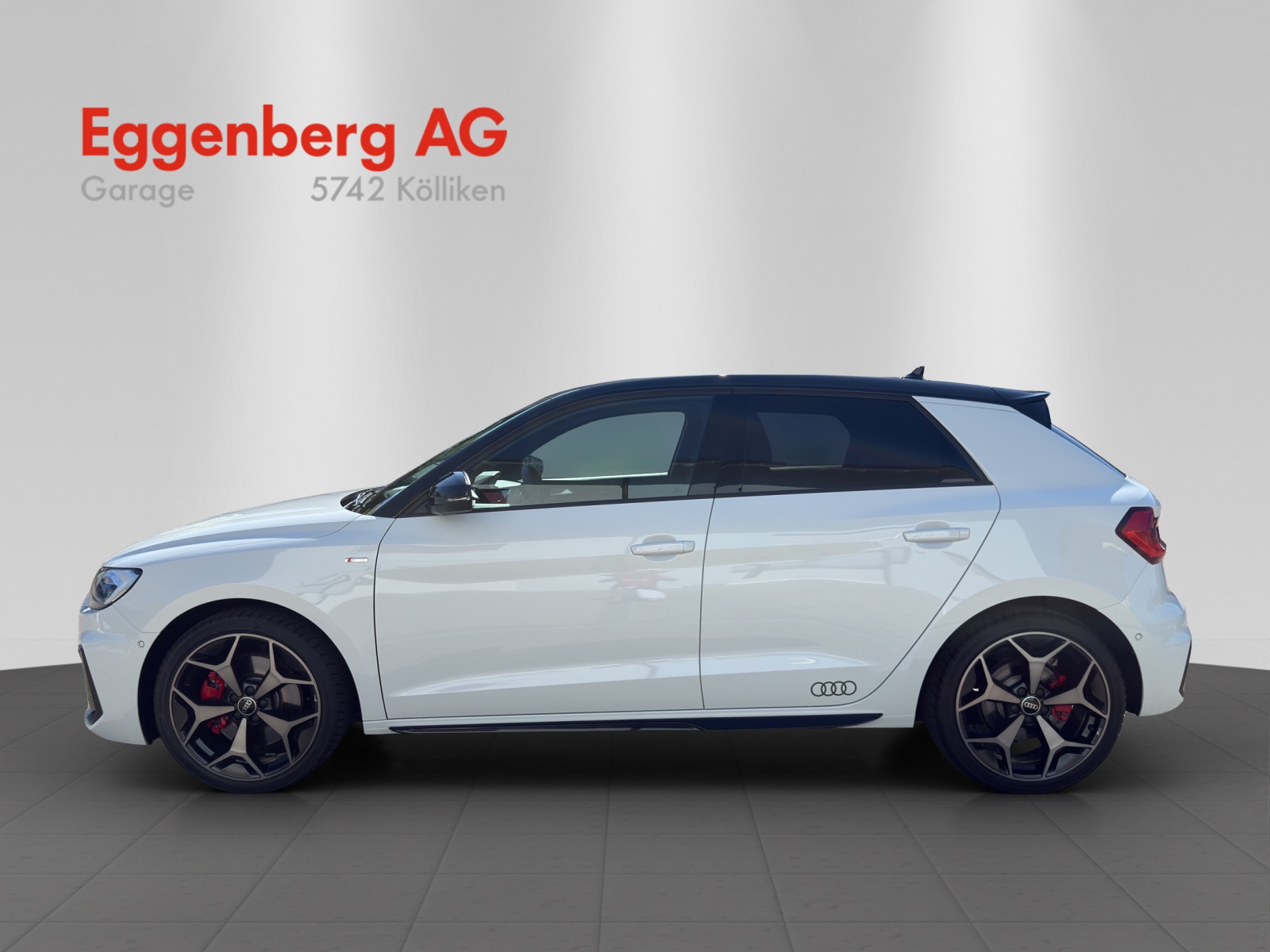 AUDI A1 Sportback 40 TFSI S Line S-tronic, gletscherweiss met.-showroom-element-1