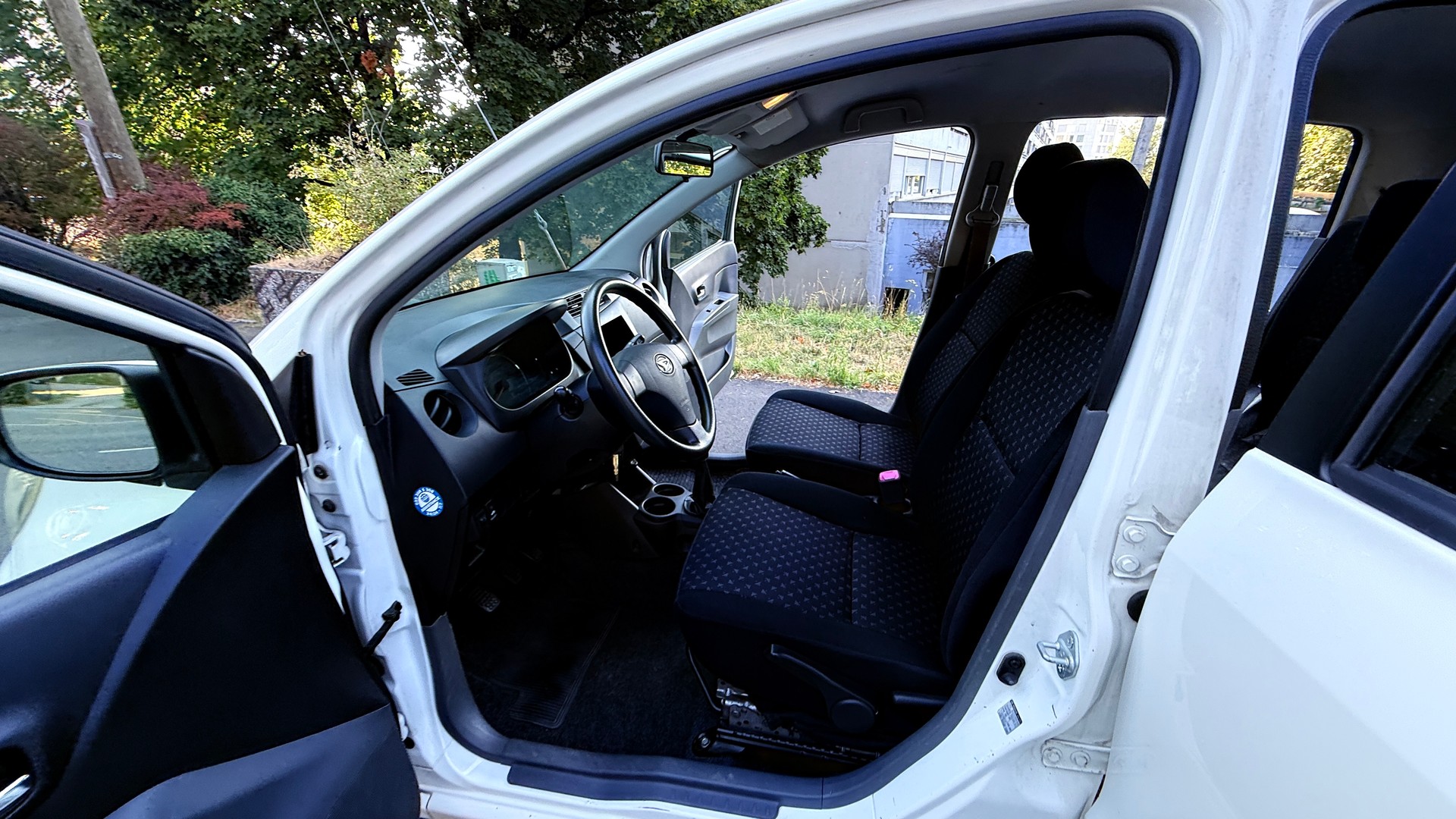 DAIHATSU Cuore 1.0-image-8