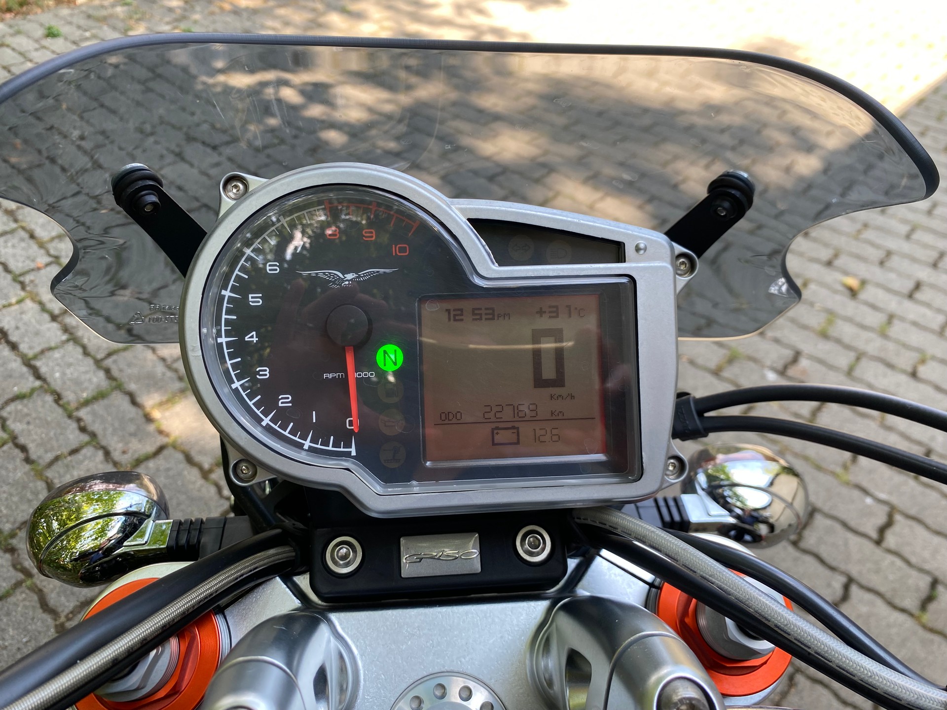 MOTO GUZZI Griso 1100-image-9