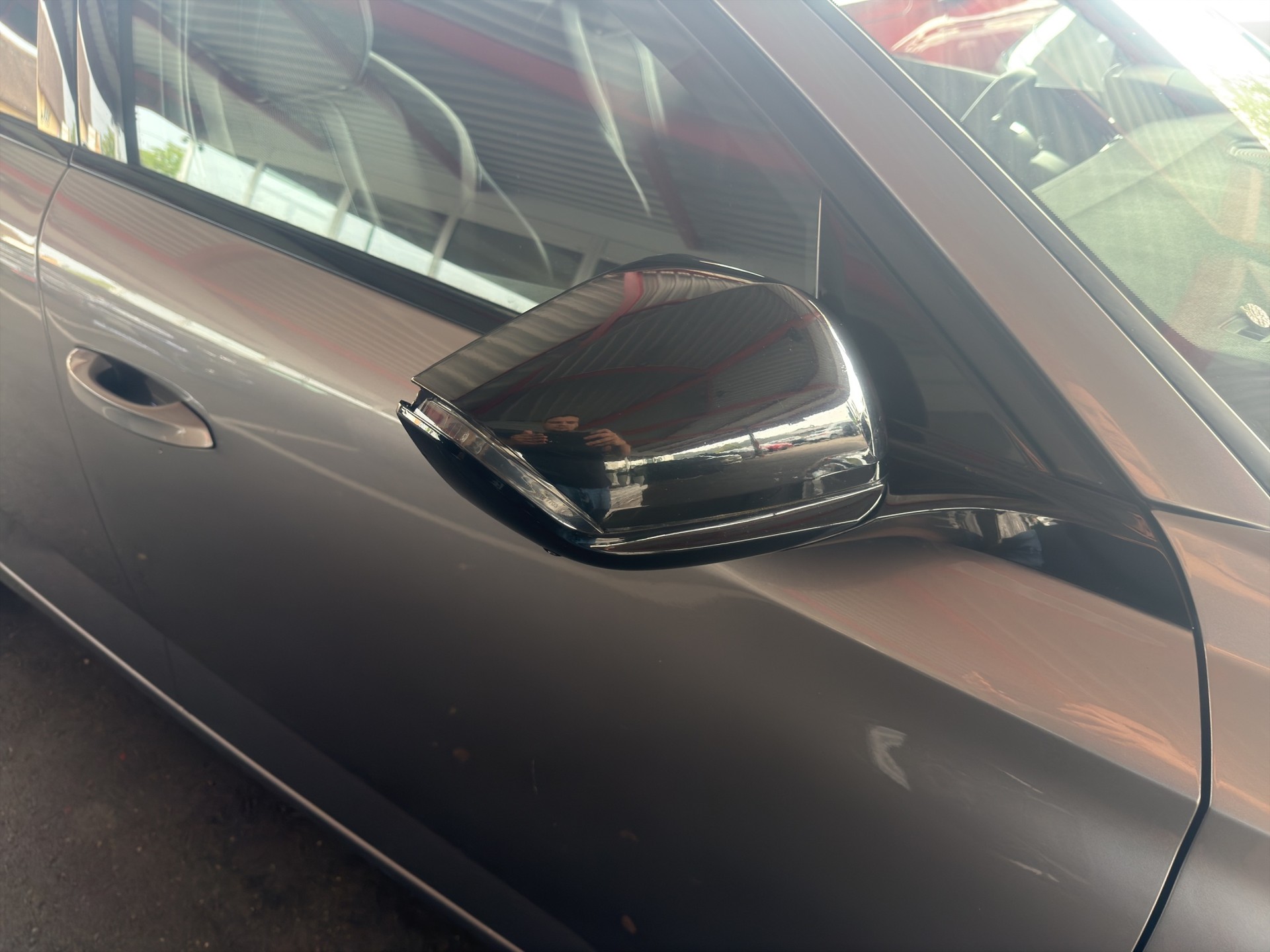 PEUGEOT 308 SW 1.2 PureTech Allure-image-33