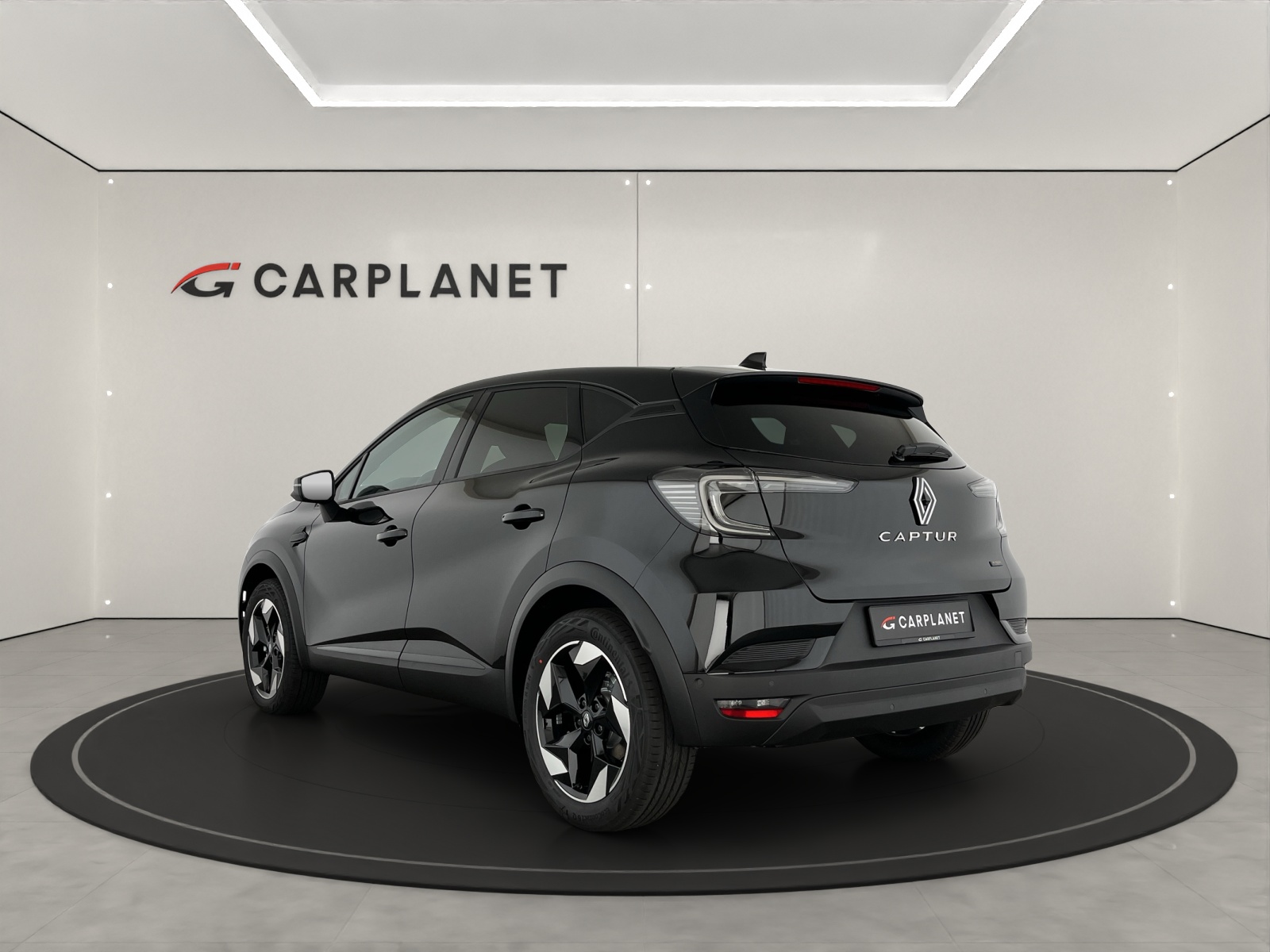 RENAULT Captur 1.8 E-Tech techno-showroom-element-2