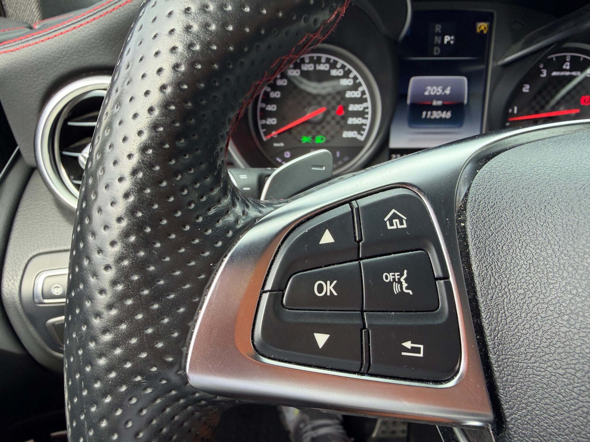 MERCEDES-BENZ GLC 43 AMG 4Matic 9G-Tronic-image-11