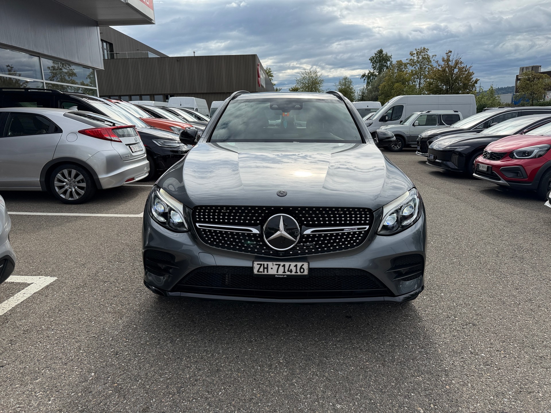 MERCEDES-BENZ GLC 43 AMG 4Matic 9G-Tronic-showroom-element-2