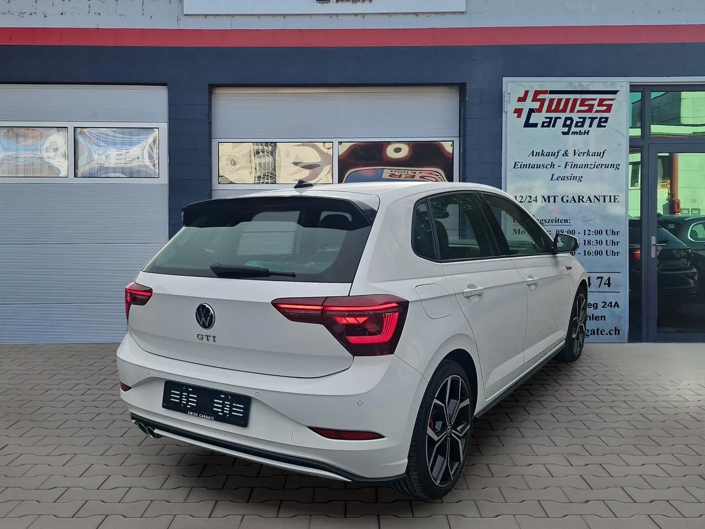 VW Polo 2.0 TSI GTI DSG mit Leder/Alcantara & Rückfahrkamera + 18" Alufelgen-image-7