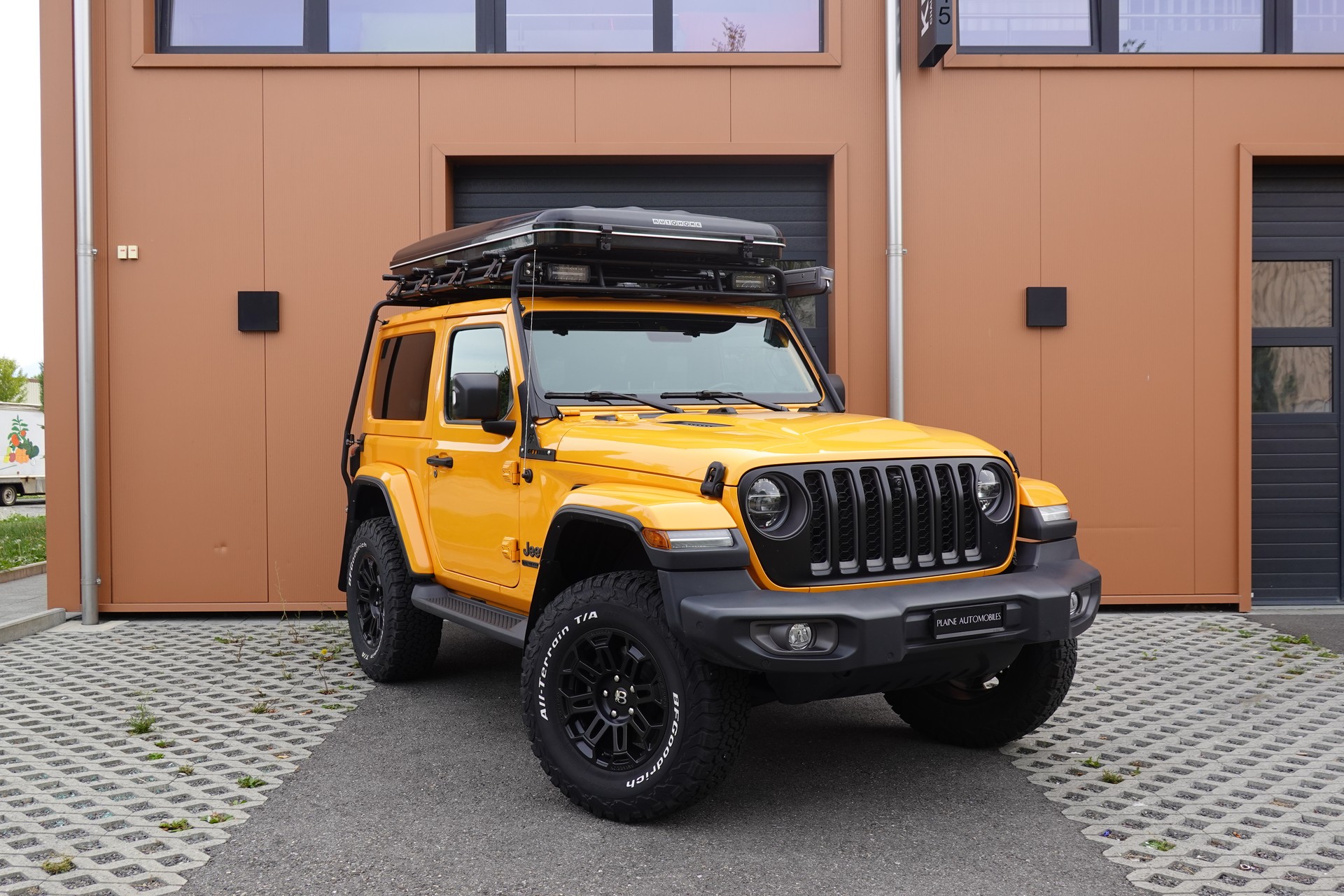 JEEP Wrangler 2.0 Sahara "CH Auto * Camera * Sièges chauffant * Capteur avant/arrière * Intérieur Cuir * Full prépare camping *"