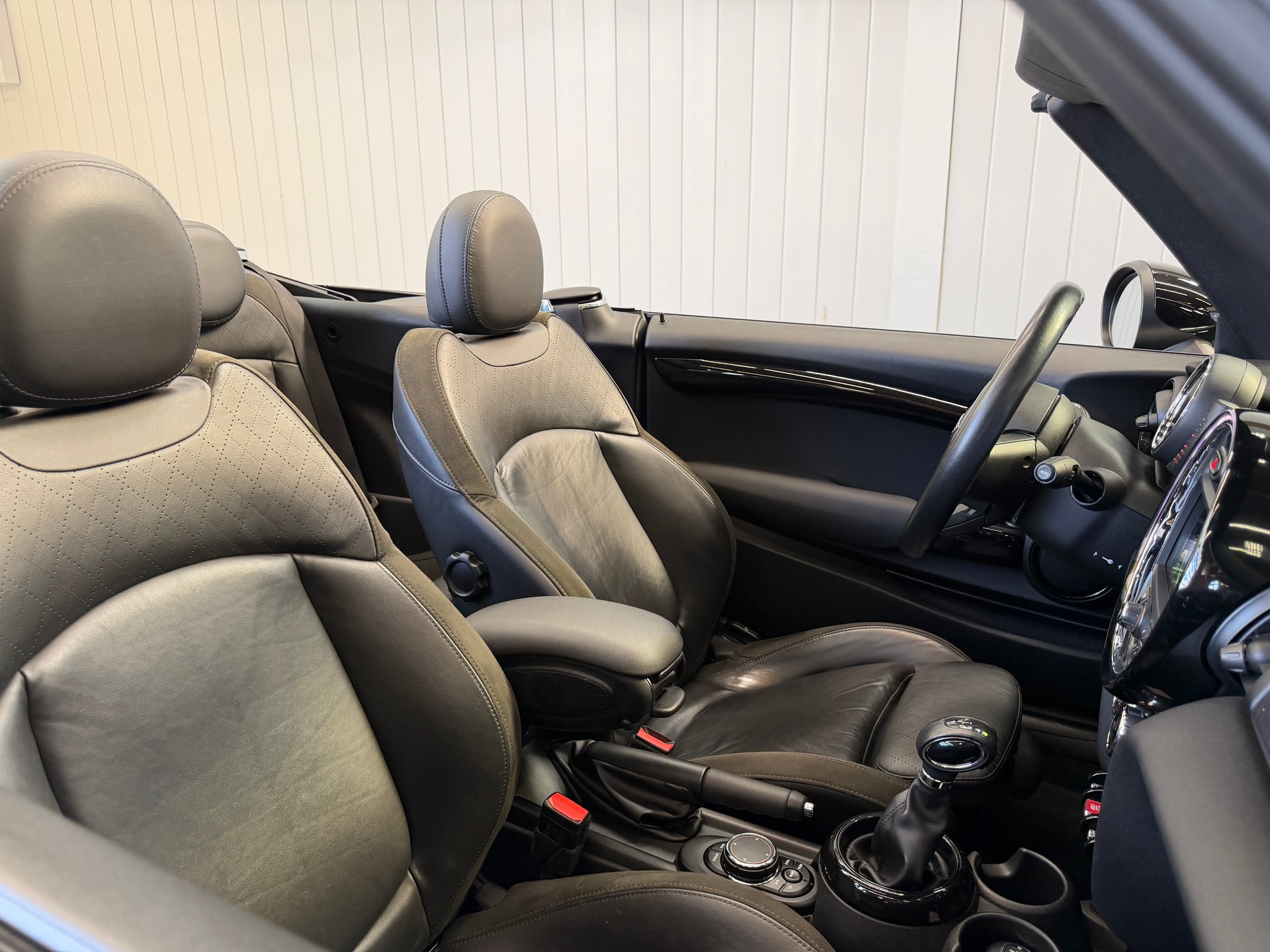 MINI Cooper S Cabriolet Steptronic frisch ab MFK & Service-image-24