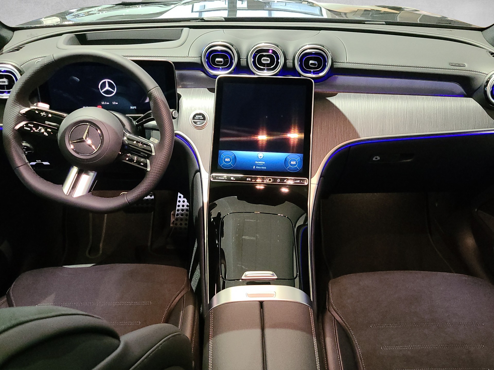 MERCEDES-BENZ GLC 220 d AMG Line 4M X254-image-12