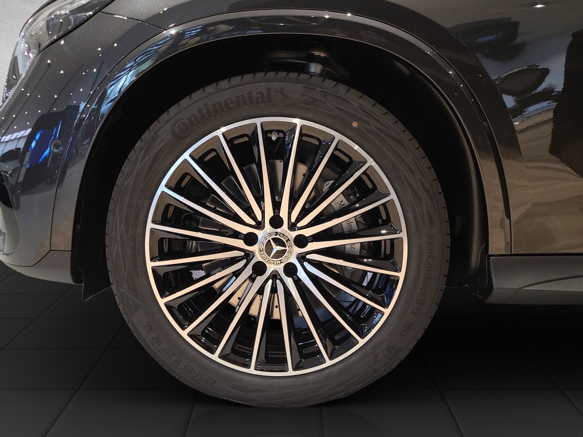 MERCEDES-BENZ GLC 220 d AMG Line 4M X254-image-8