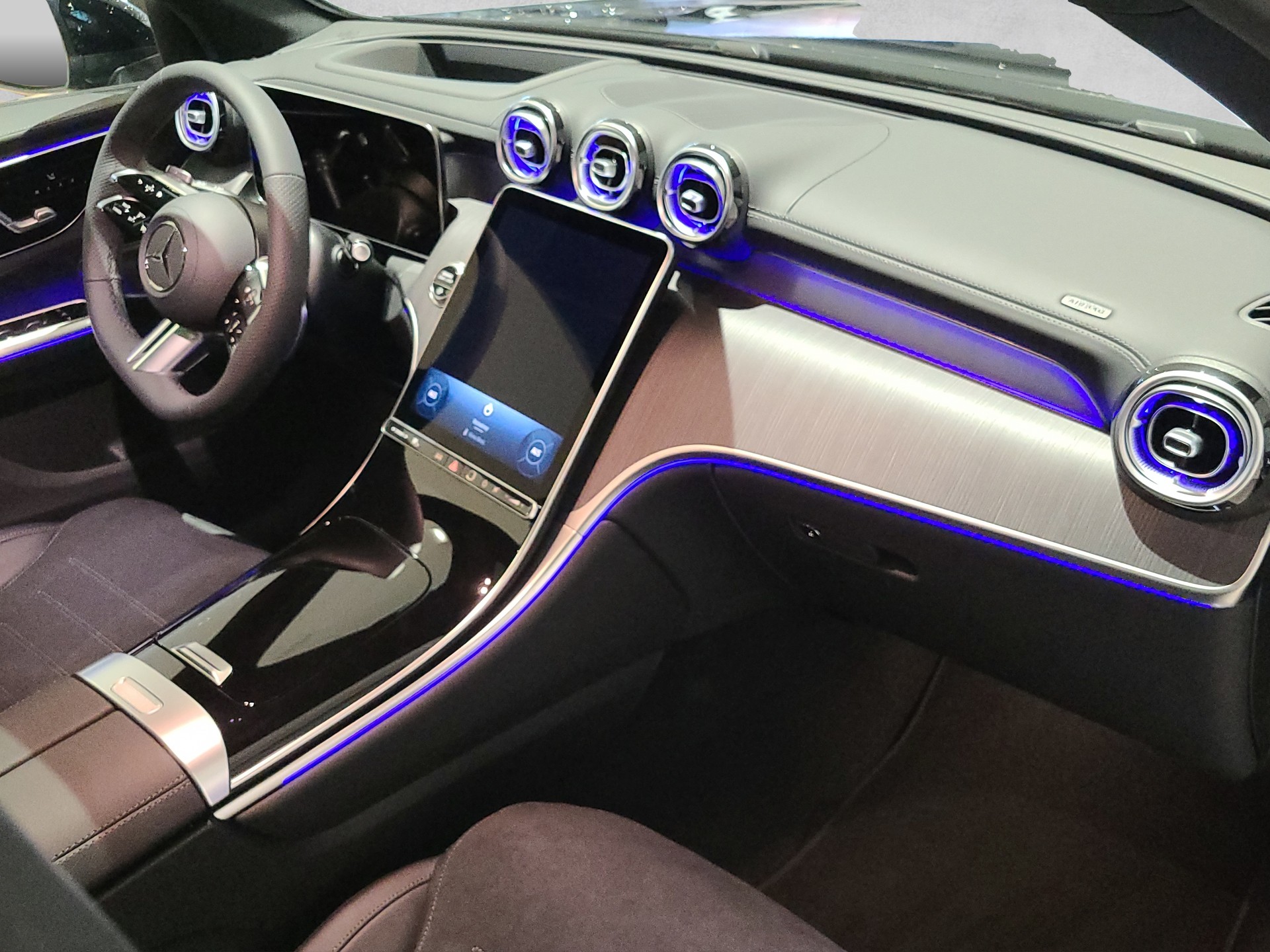MERCEDES-BENZ GLC 220 d AMG Line 4M X254-image-9