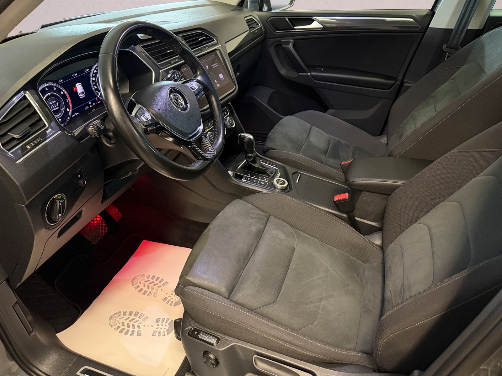 VW Tiguan 2.0TSI Highline 4Motion DSG-image-9
