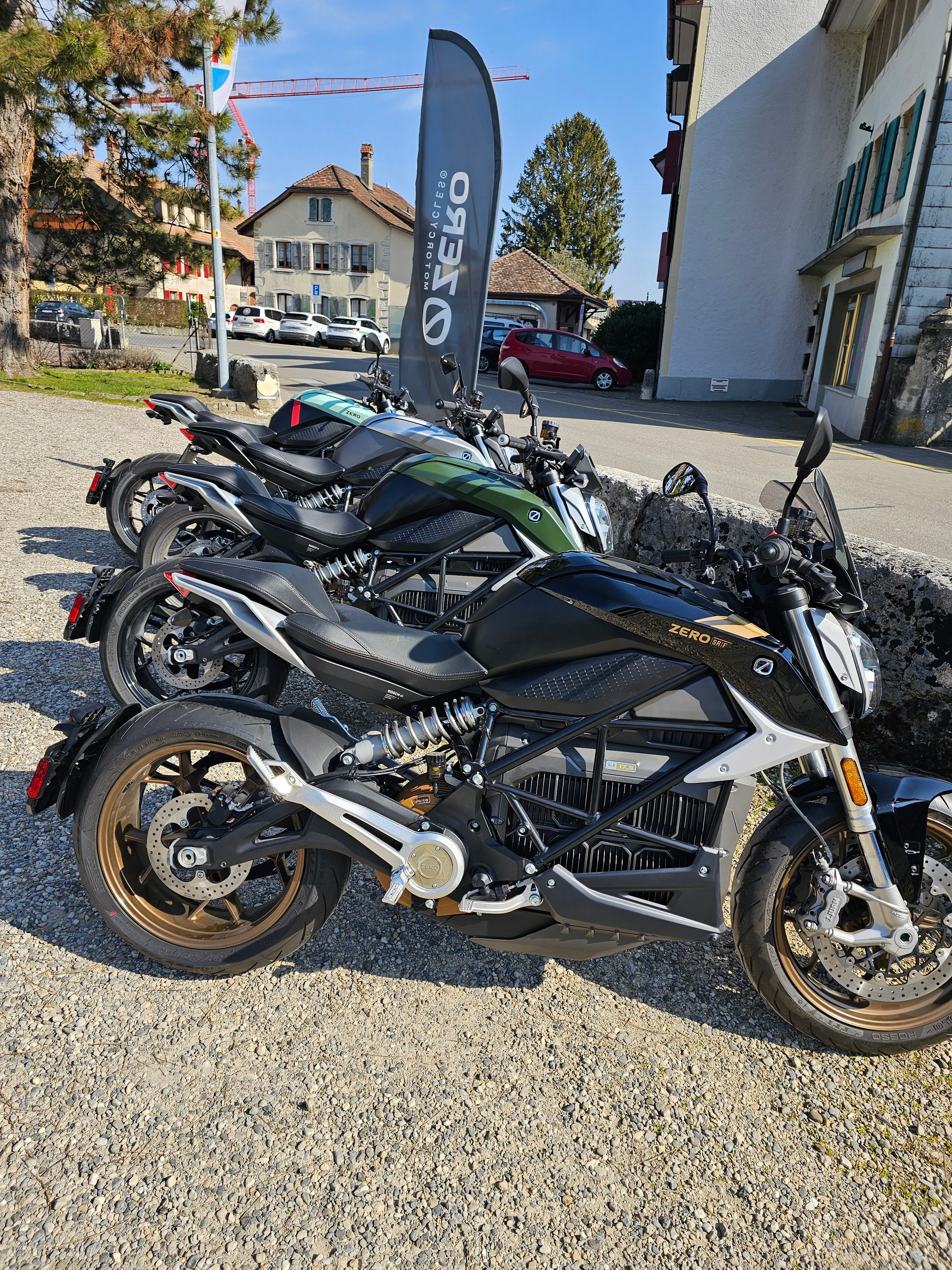 ZERO Nombreux modèles d'occasion disponibles
