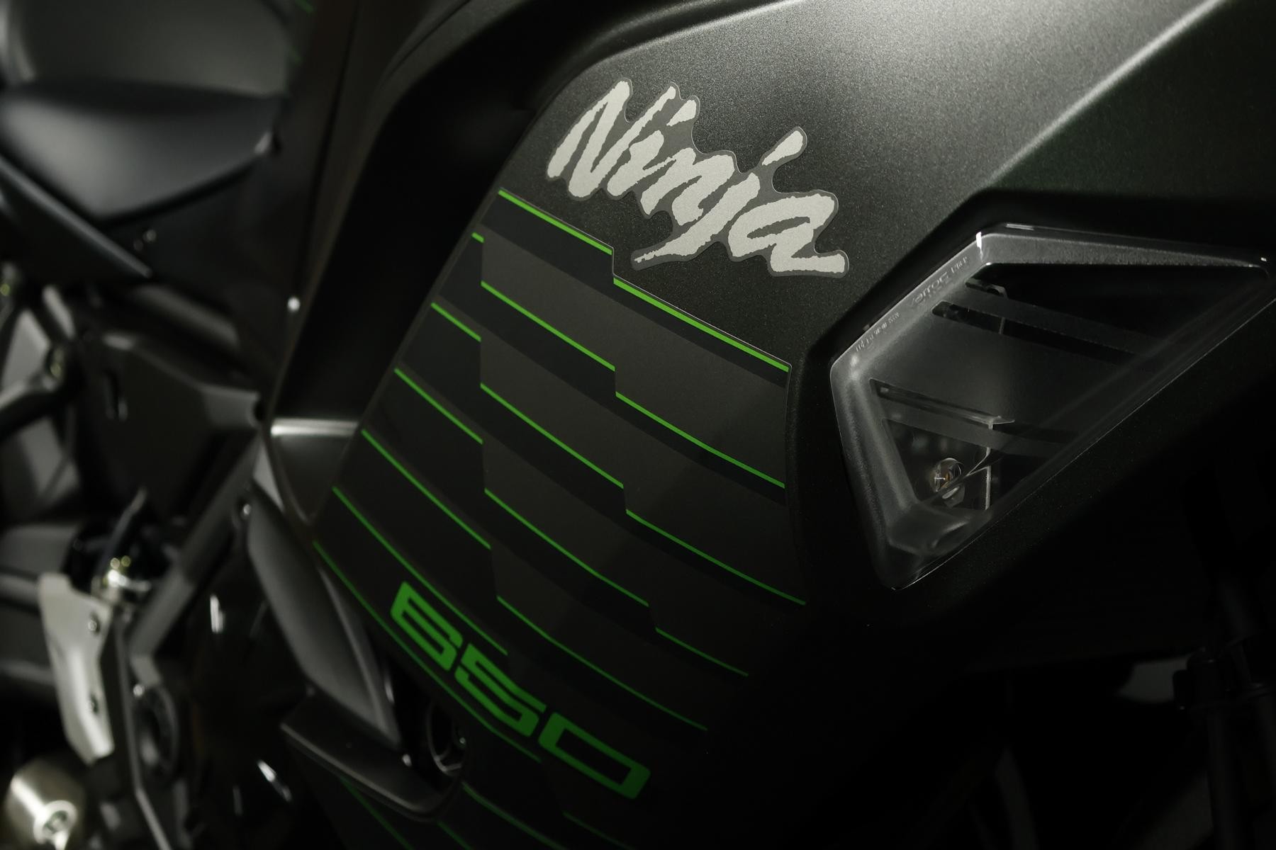 KAWASAKI Ninja 650 (50/35 KW)-image-7