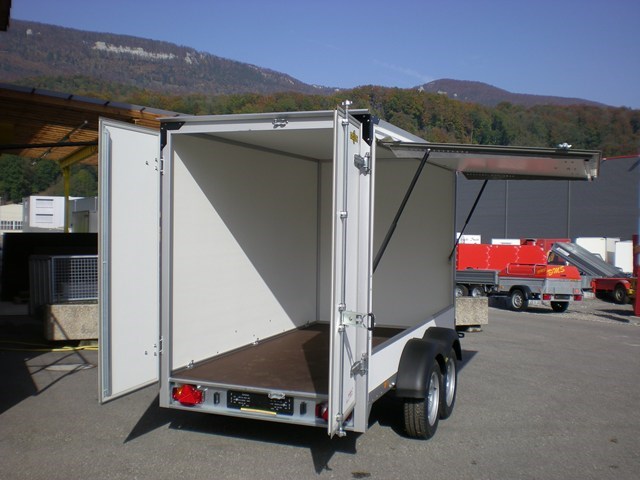 HUMBAUR DMS HK 253015 - 18P Inkl. Verkaufsklappe-showroom-element-3