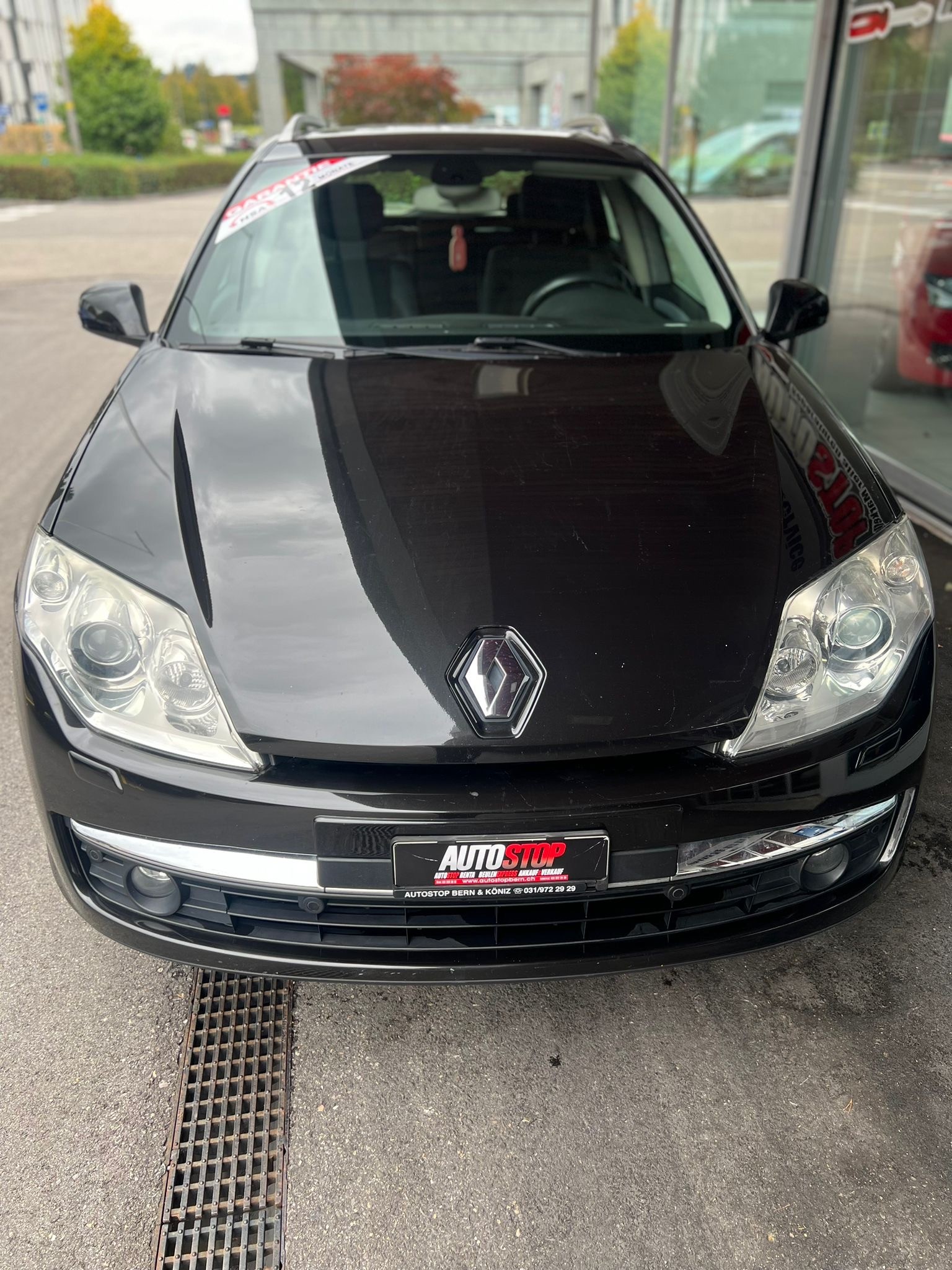 RENAULT Laguna Grandtour 2.0 16V T Dynamique Automatic-showroom-element-3