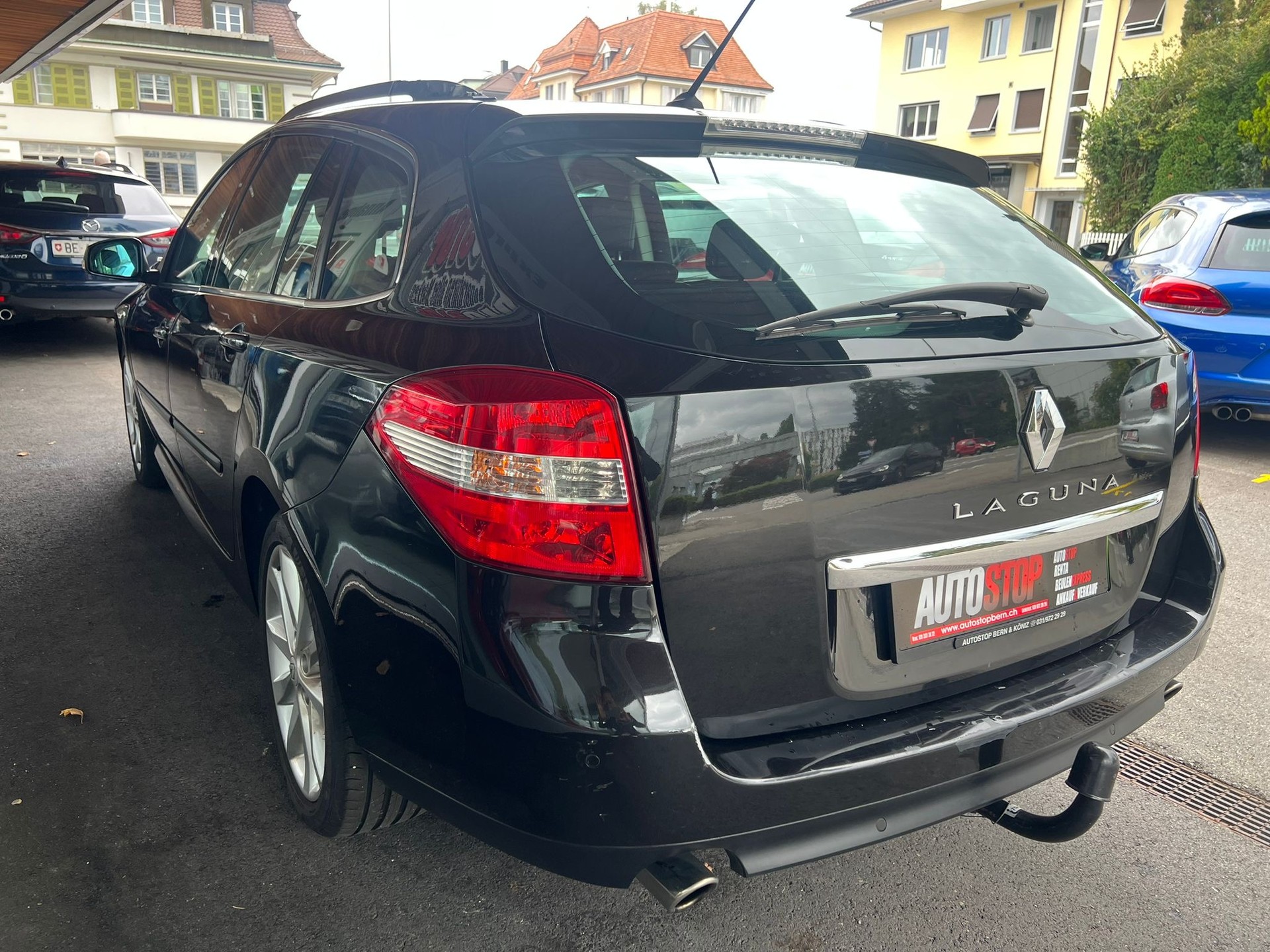 RENAULT Laguna Grandtour 2.0 16V T Dynamique Automatic-image-7