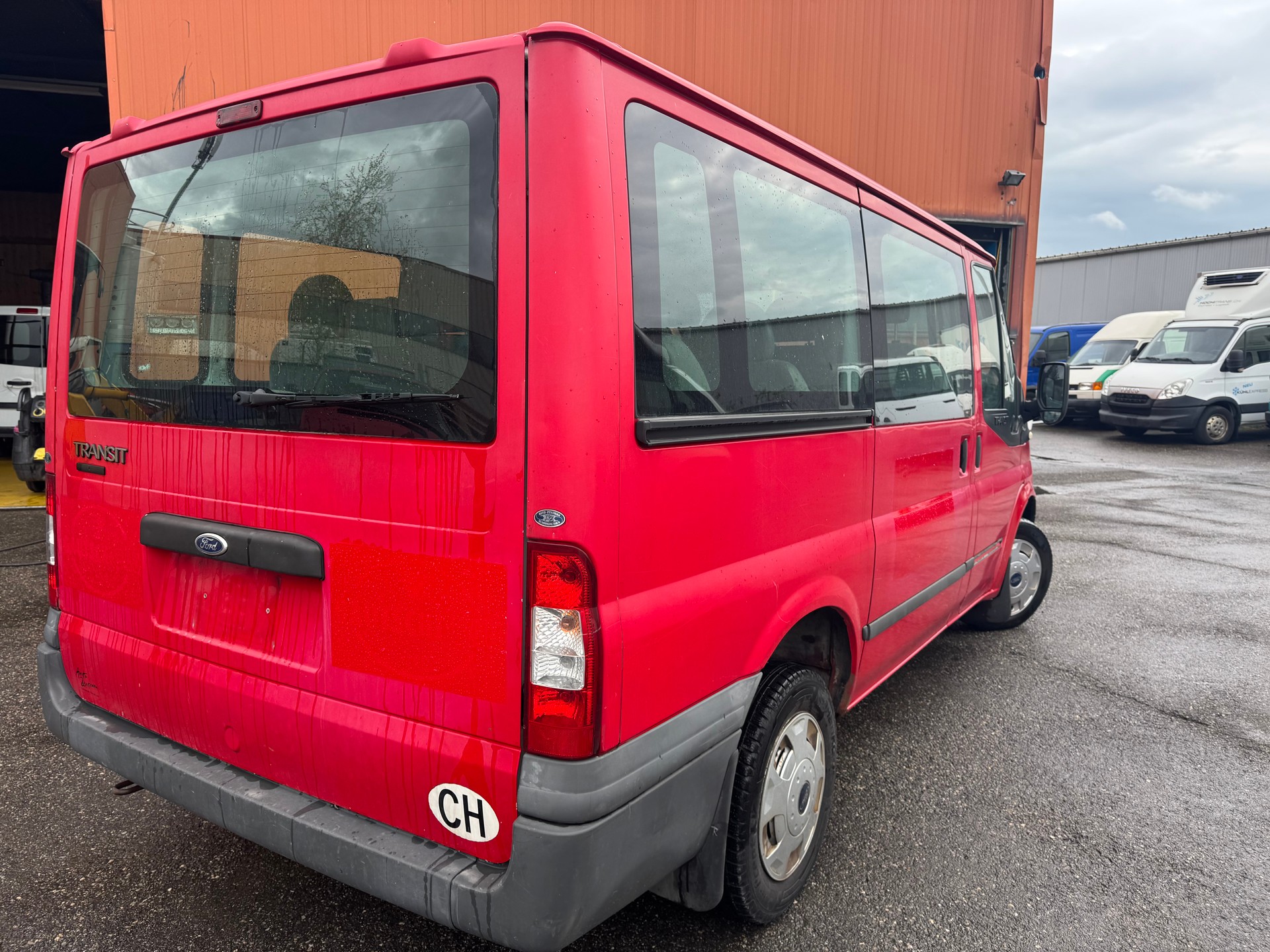 FORD Transit 2.2 TDCi 300 S Trend-image-3
