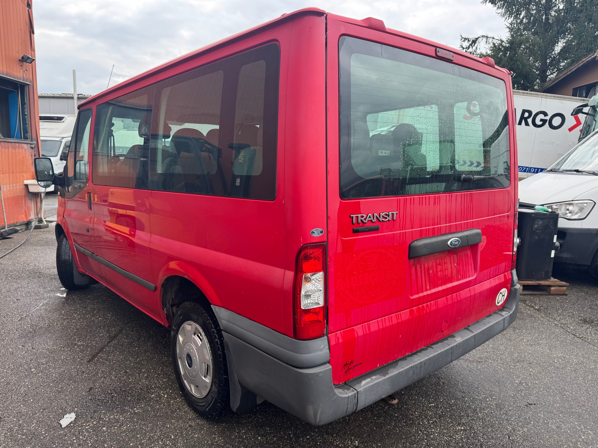 FORD Transit 2.2 TDCi 300 S Trend-image-4