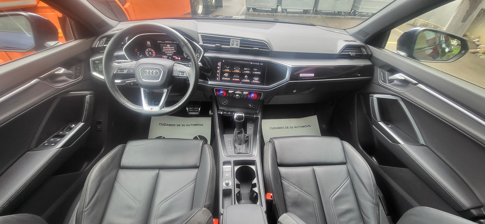 AUDI Q3 Sportback 35 TDI S line quattro S-tronic-image-4