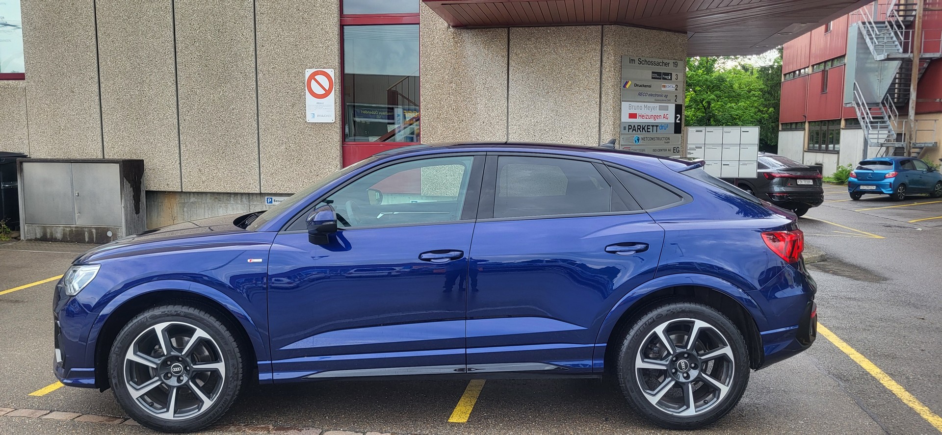AUDI Q3 Sportback 35 TDI S line quattro S-tronic-showroom-element-3