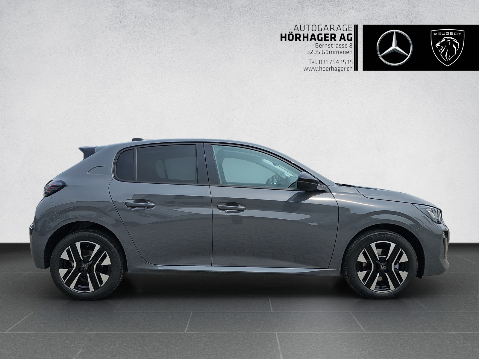 PEUGEOT 208 1.2 MHEV 110 Allure Premium - Bärn Edition-showroom-element-2
