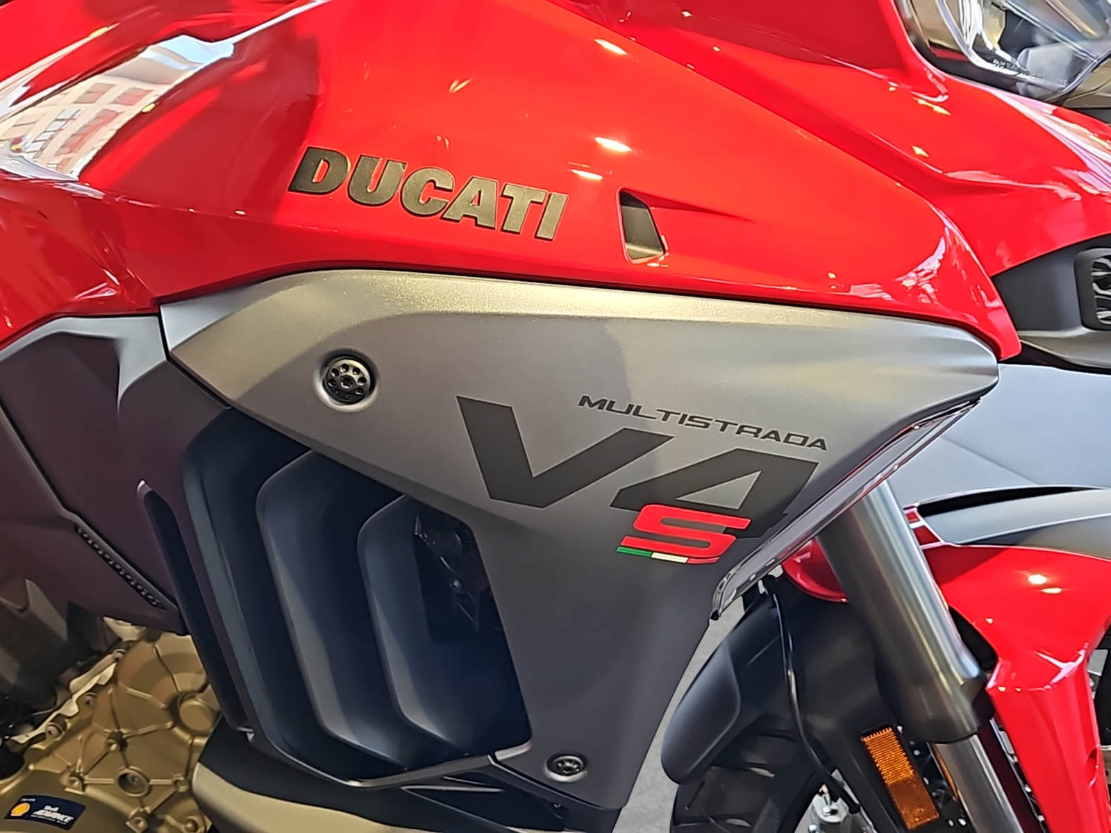 DUCATI DUCATI Multistrada V4 S Travel & Radar-image-13