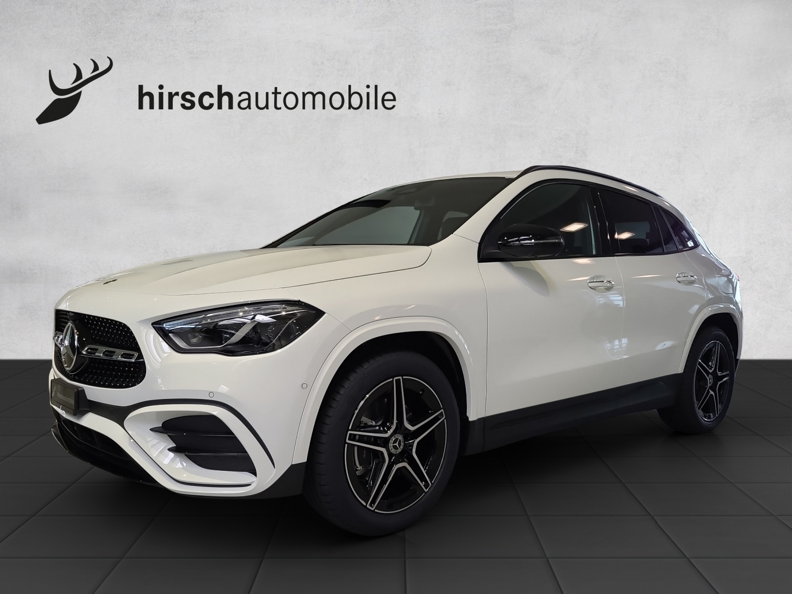 MERCEDES-BENZ GLA 200 Night Star 7G-DCT
