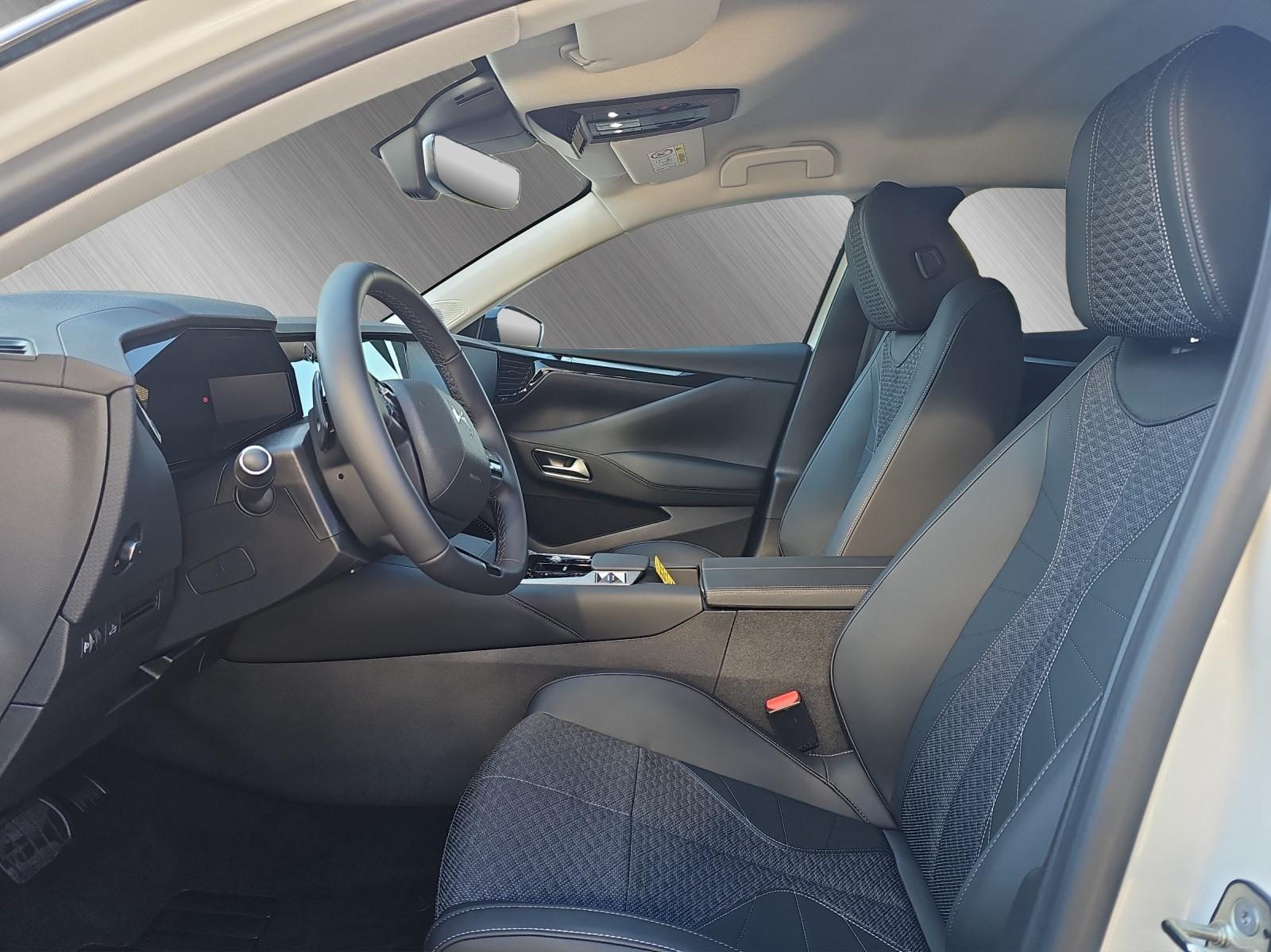 DS AUTOMOBILES No4 1.2 Hybrid Pallas-image-8