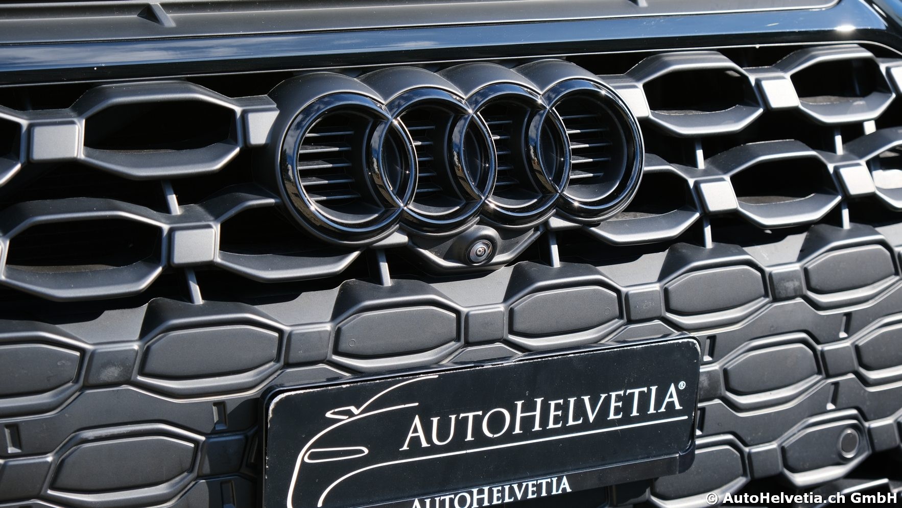AUDI RS3 Sportback 2.5 TSI quattro S-tronic-image-10