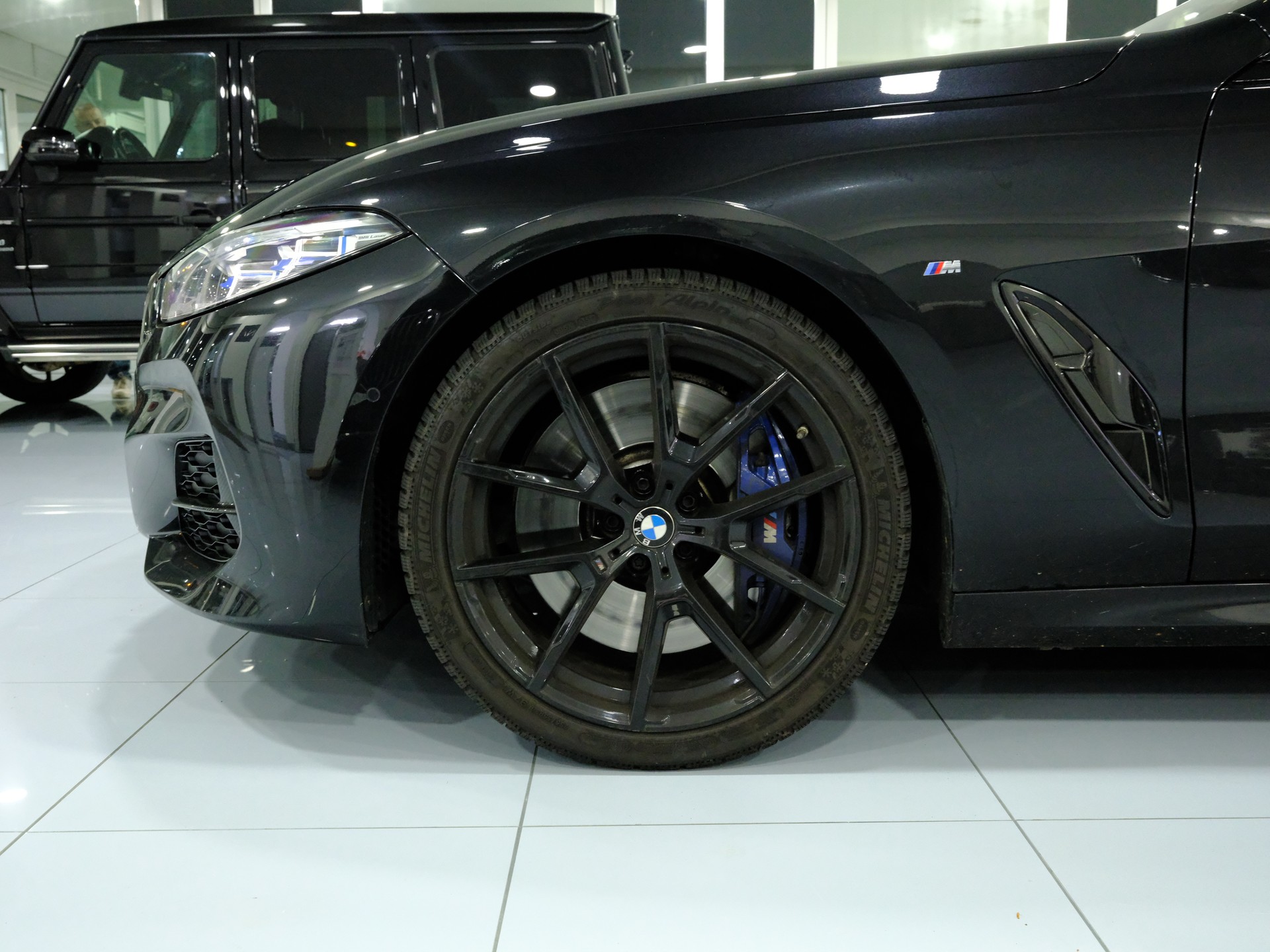 BMW 840d xDrive M Sport Steptronic-image-9