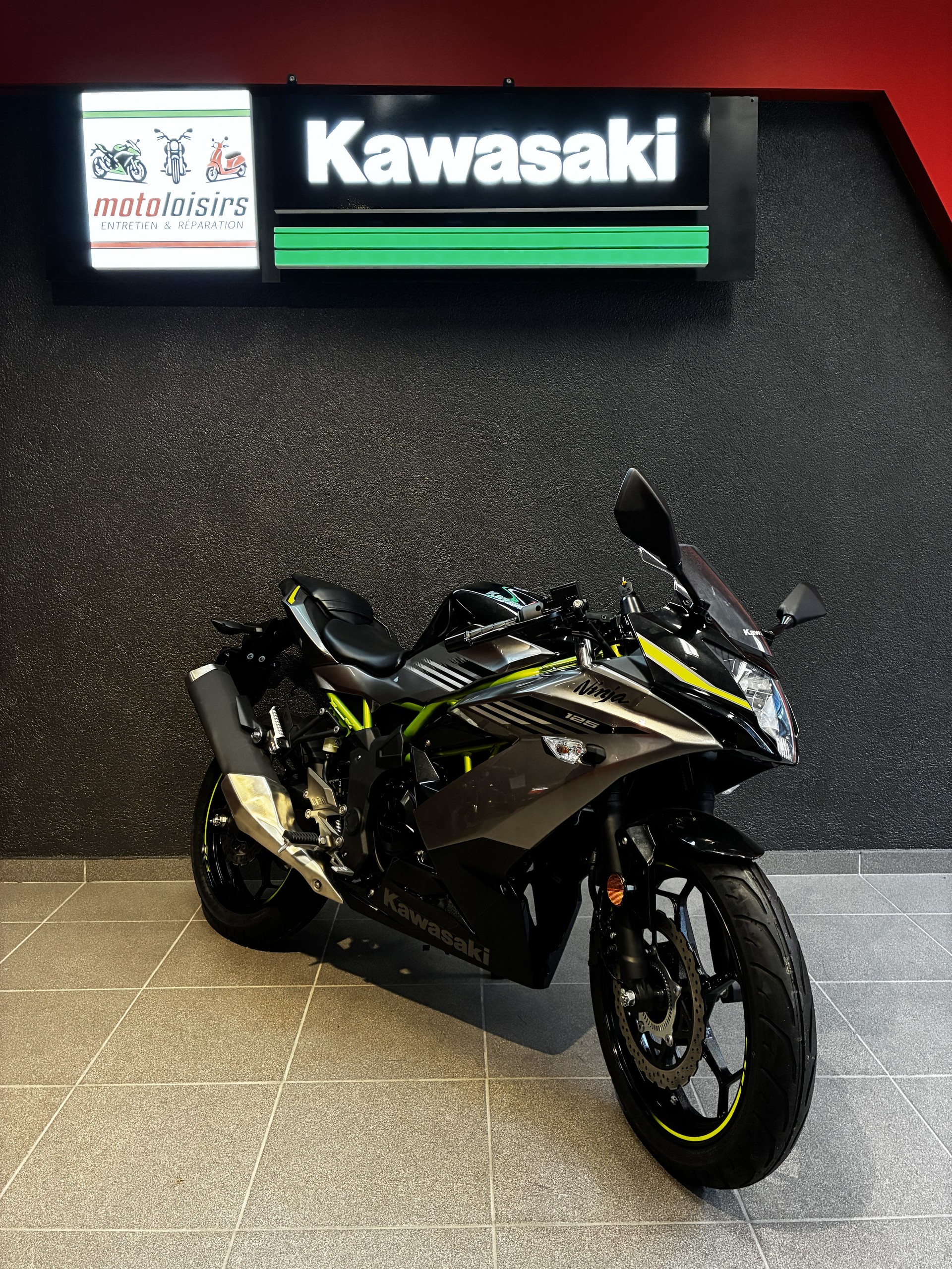 KAWASAKI Ninja 125 MY 2026-image-0
