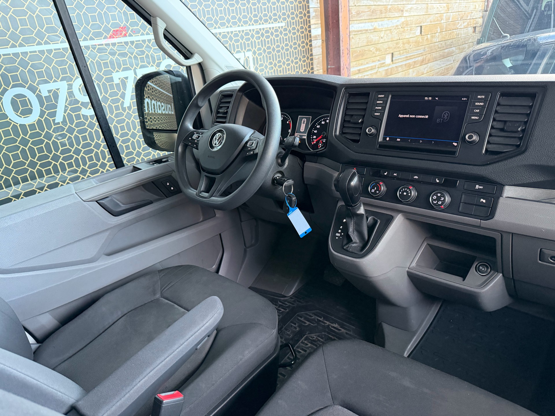 VW Crafter 35 2.0 TDI Entry L3 A-image-7