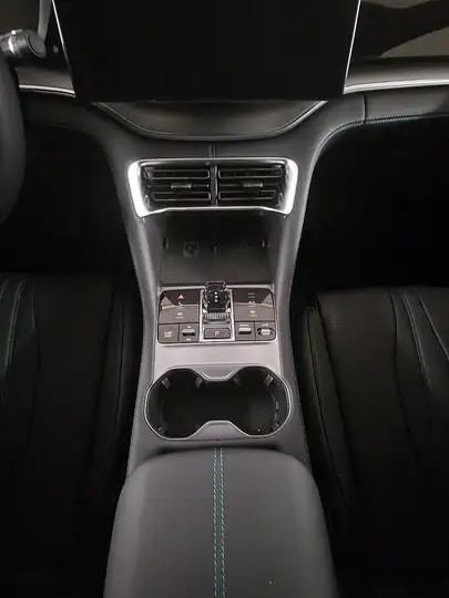 BYD Seal U DM-i "Design" AWD-image-22