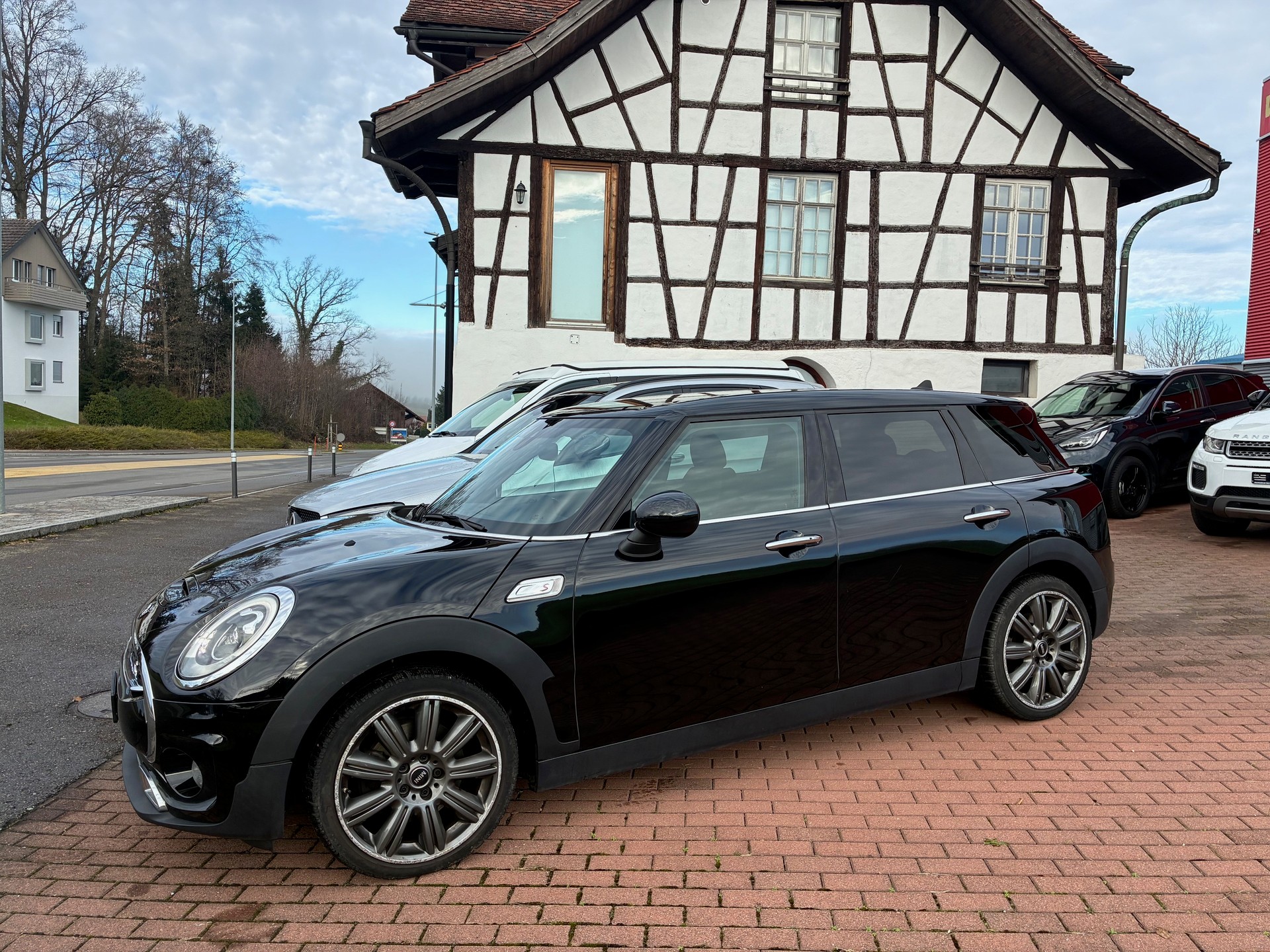 MINI Clubman Cooper S ALL4 Steptronic-image-2