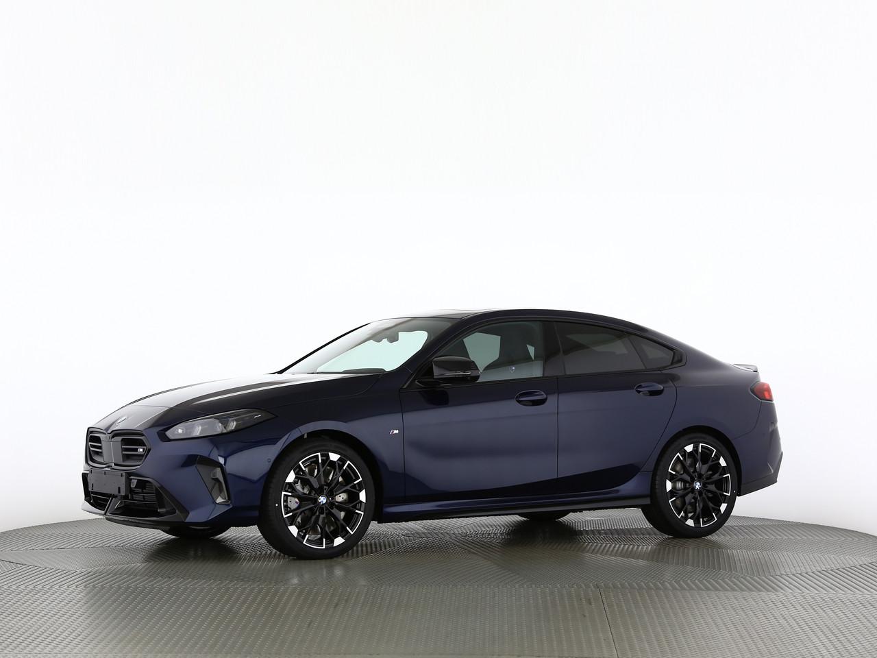 BMW M235i xDrive Gran Coupé-showroom-element-2