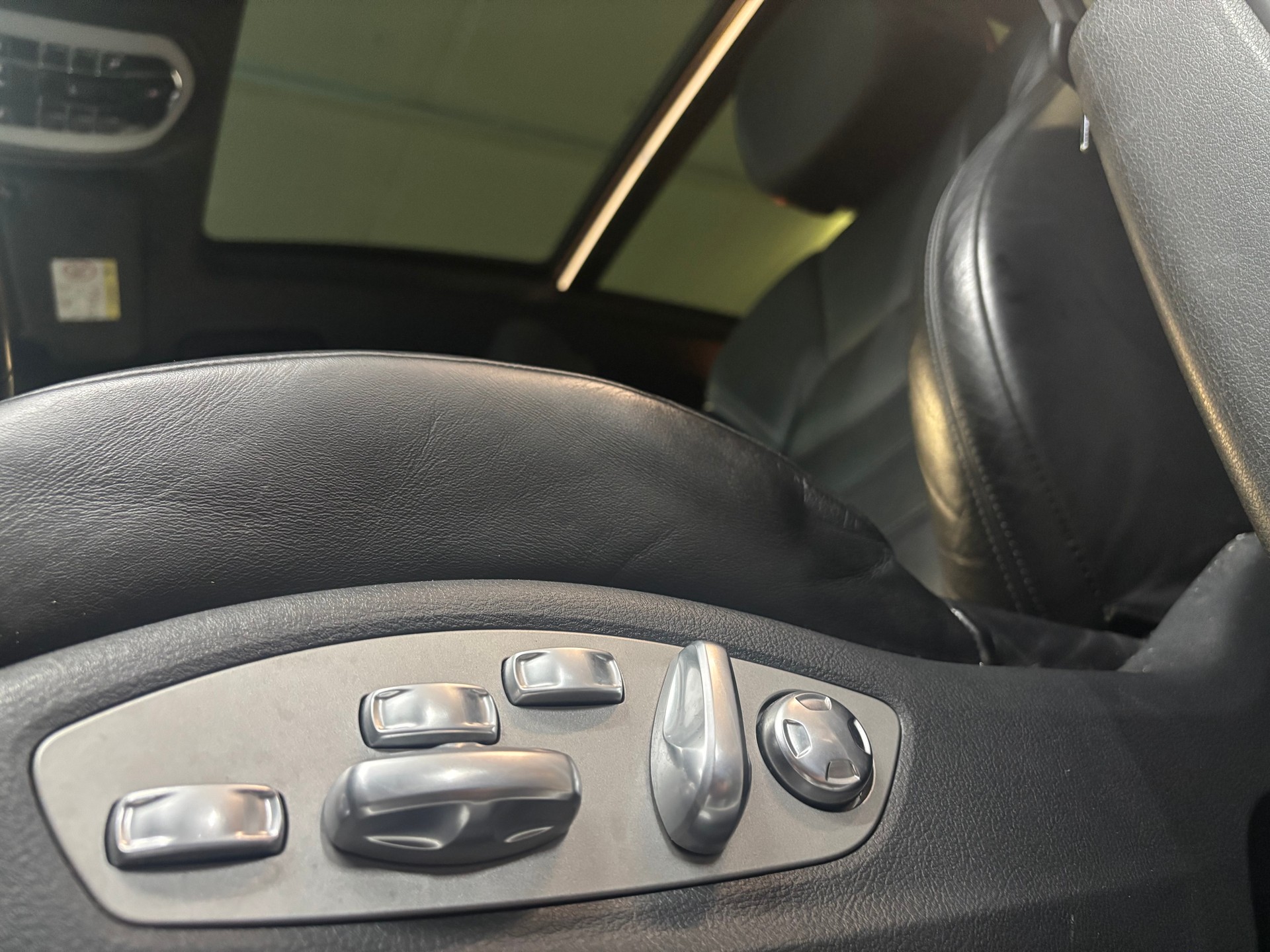 PORSCHE Macan Turbo PDK-image-15