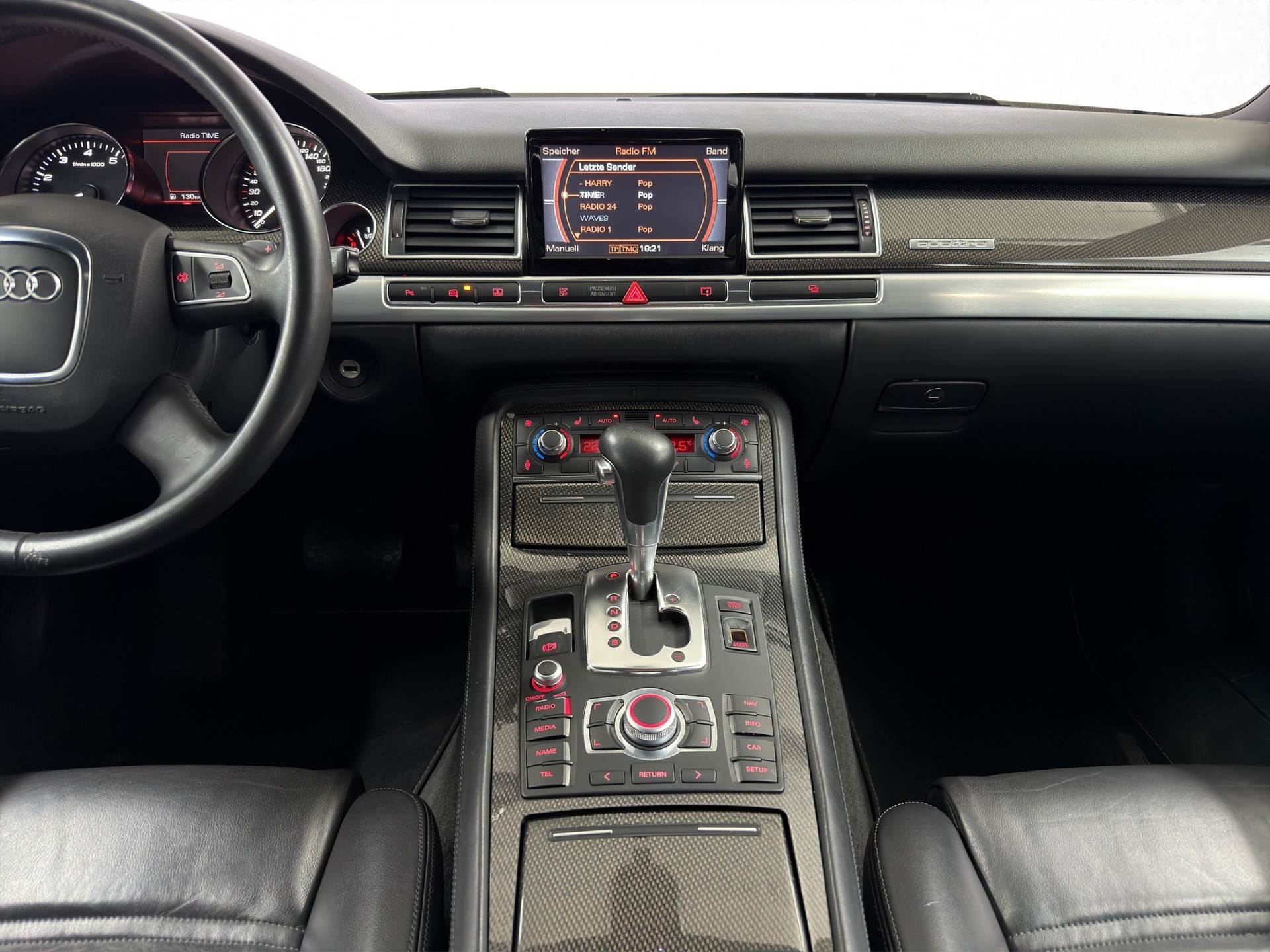 AUDI S8 5.2 V10 quattro tiptronic-image-11