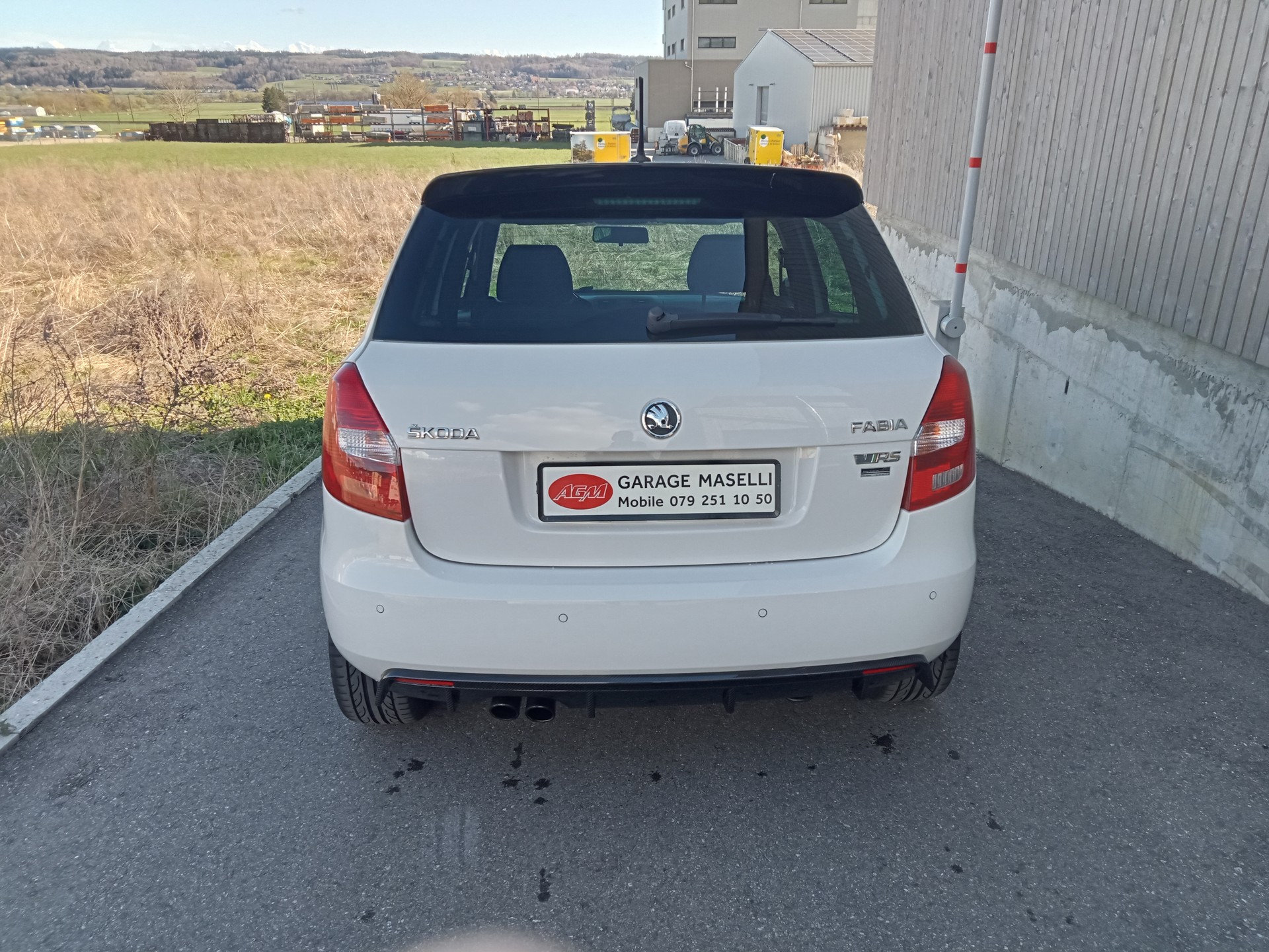 SKODA Fabia 1.4 TSI RS DSG-image-4