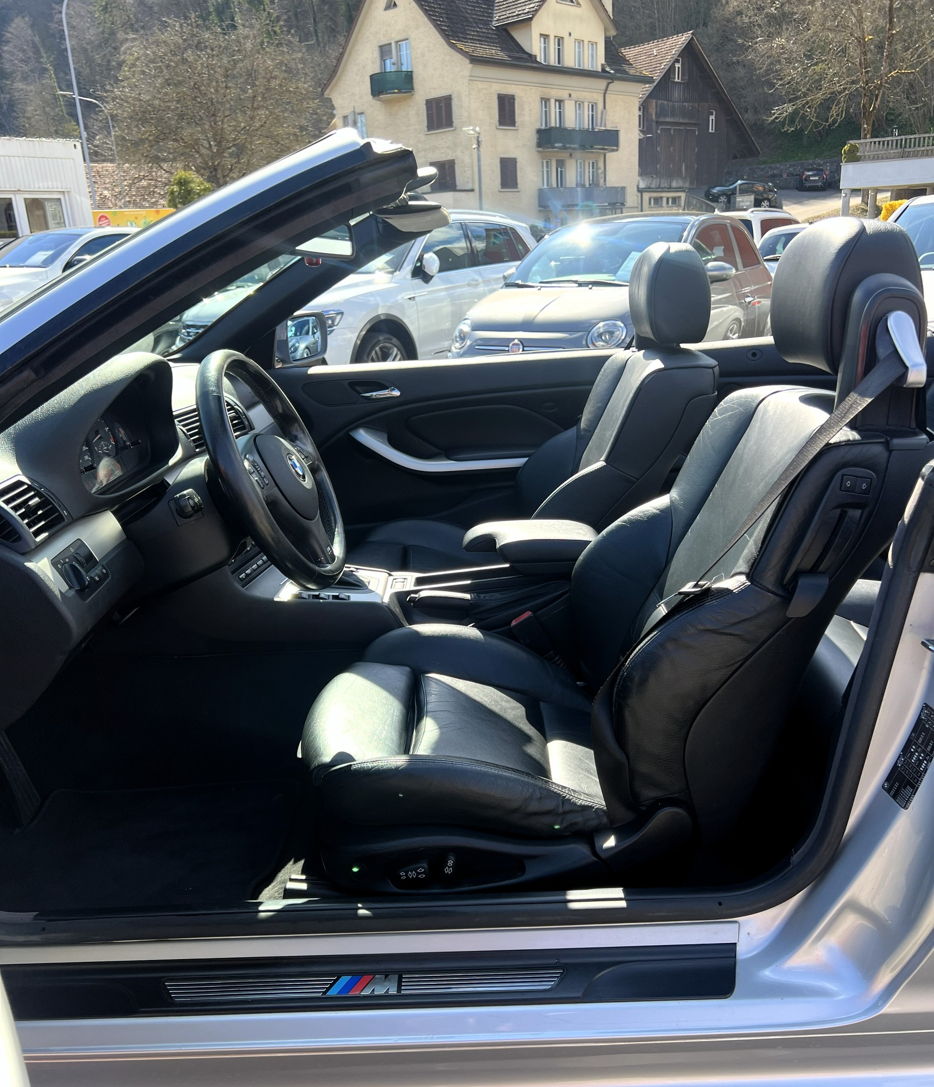 BMW 325Ci Cabriolet-image-24
