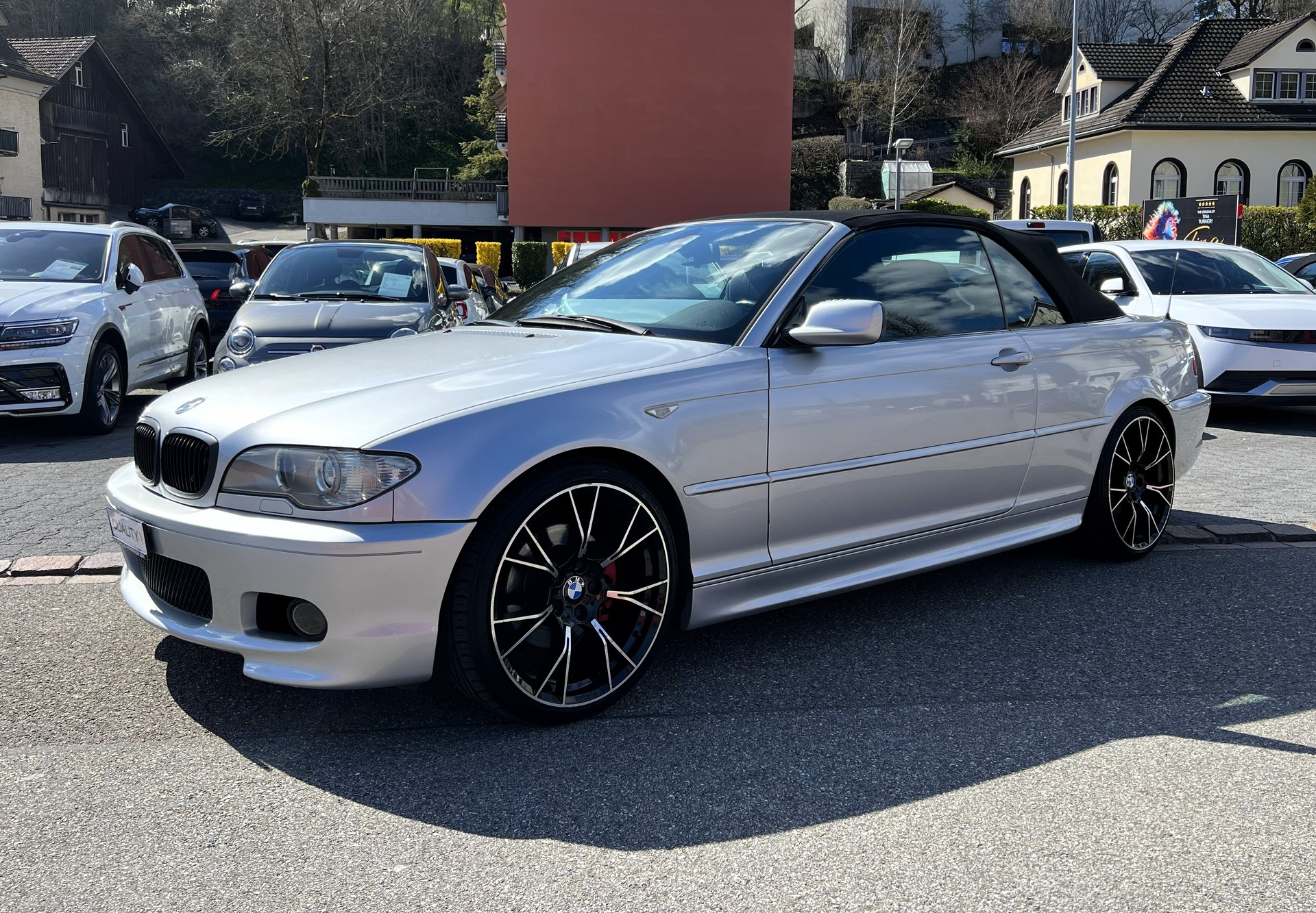 BMW 325Ci Cabriolet-image-10