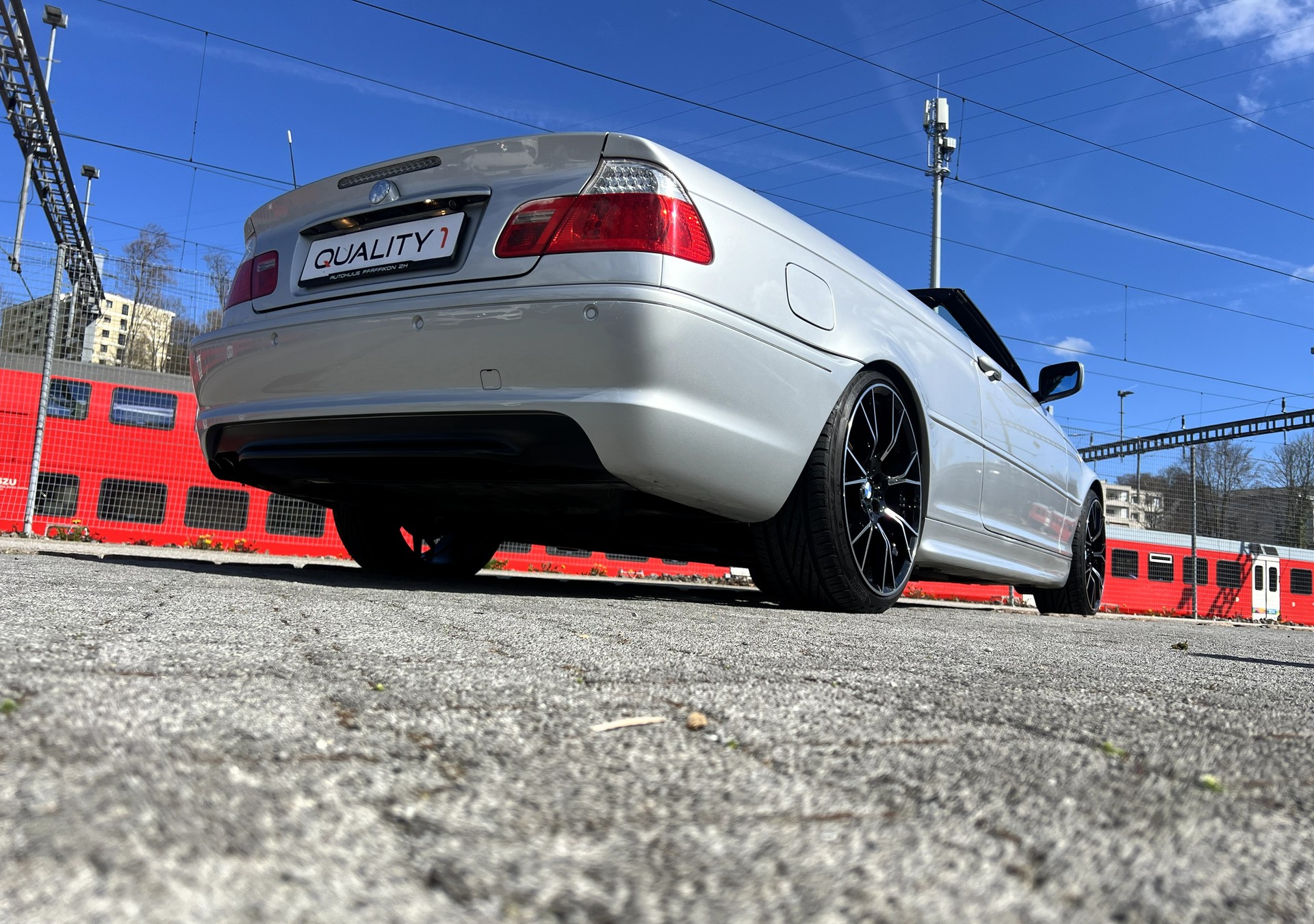 BMW 325Ci Cabriolet-image-8