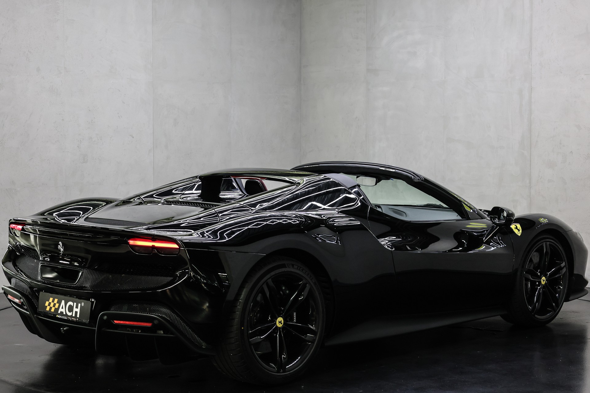 FERRARI 296 GTS-image-8