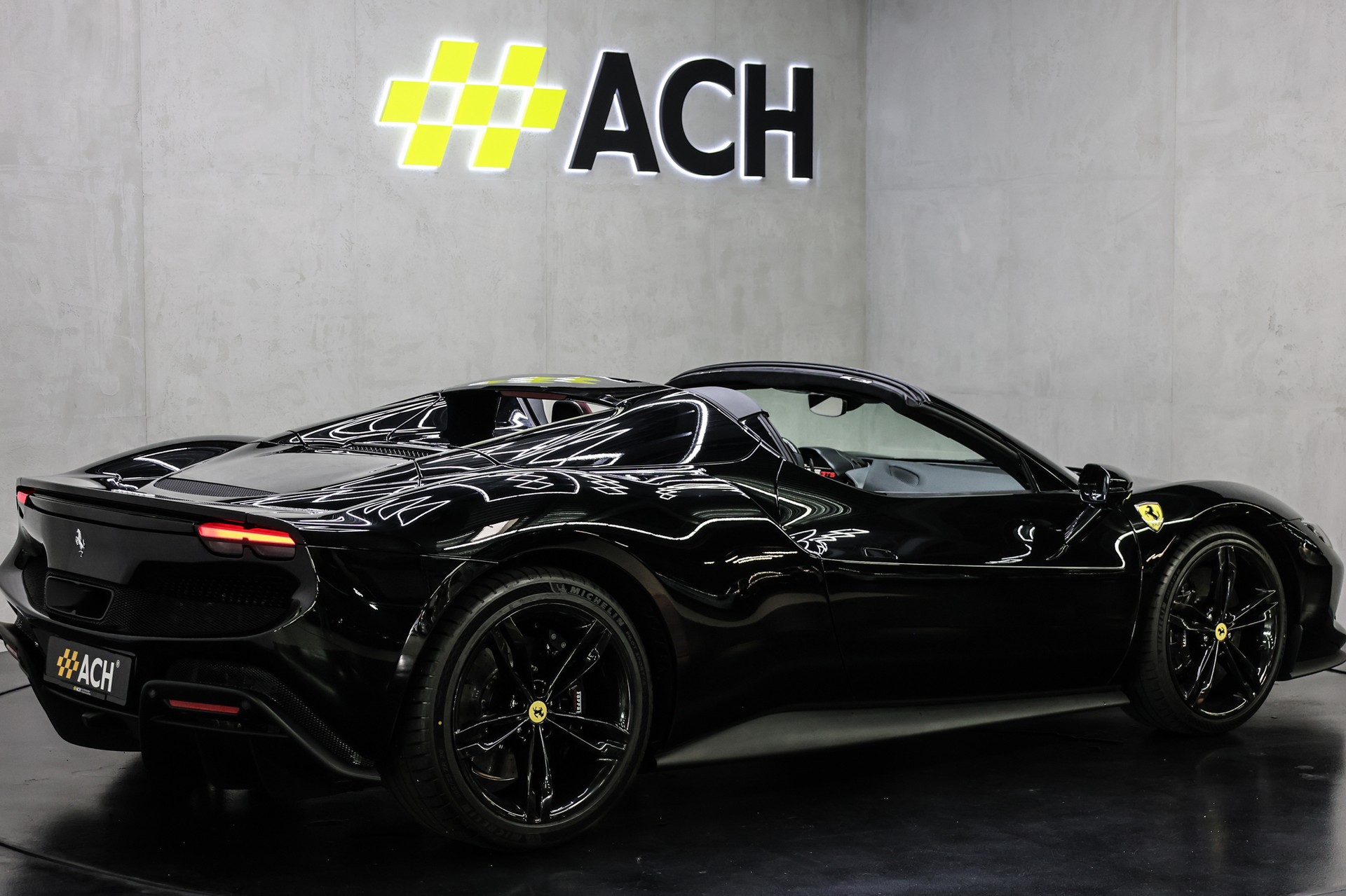 FERRARI 296 GTS-image-12