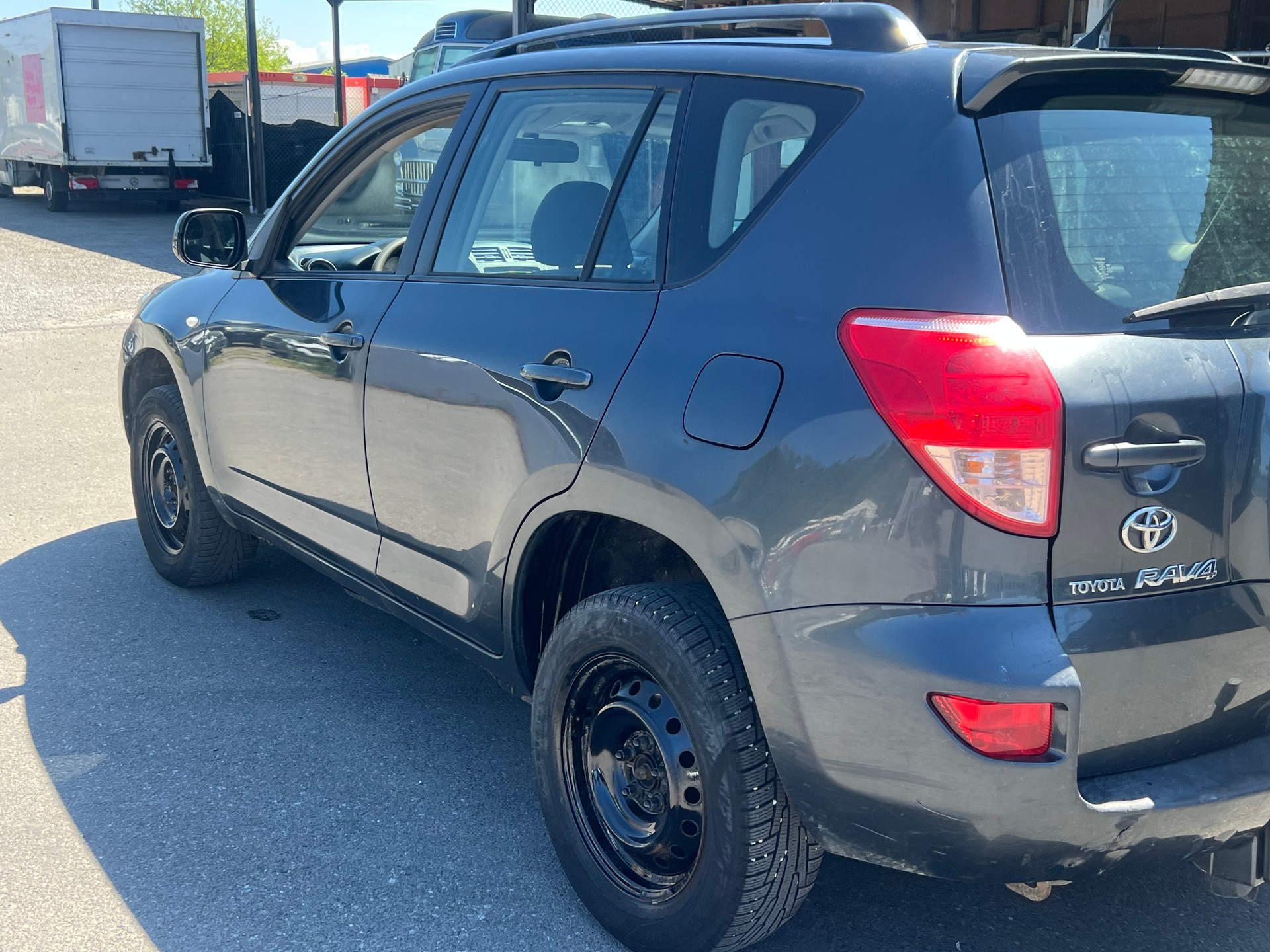 TOYOTA RAV-4 2.0 16V Linea Luna-image-3