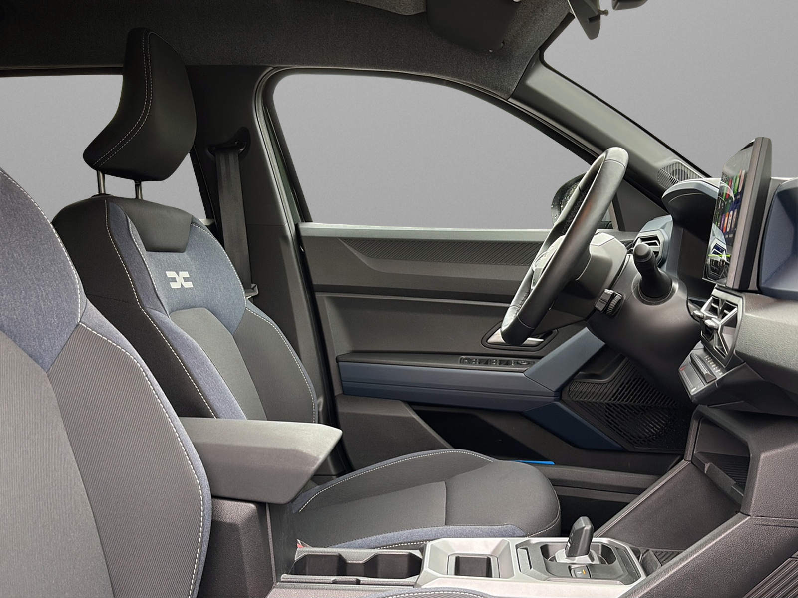 DACIA Duster HEV 140 Journey-image-9